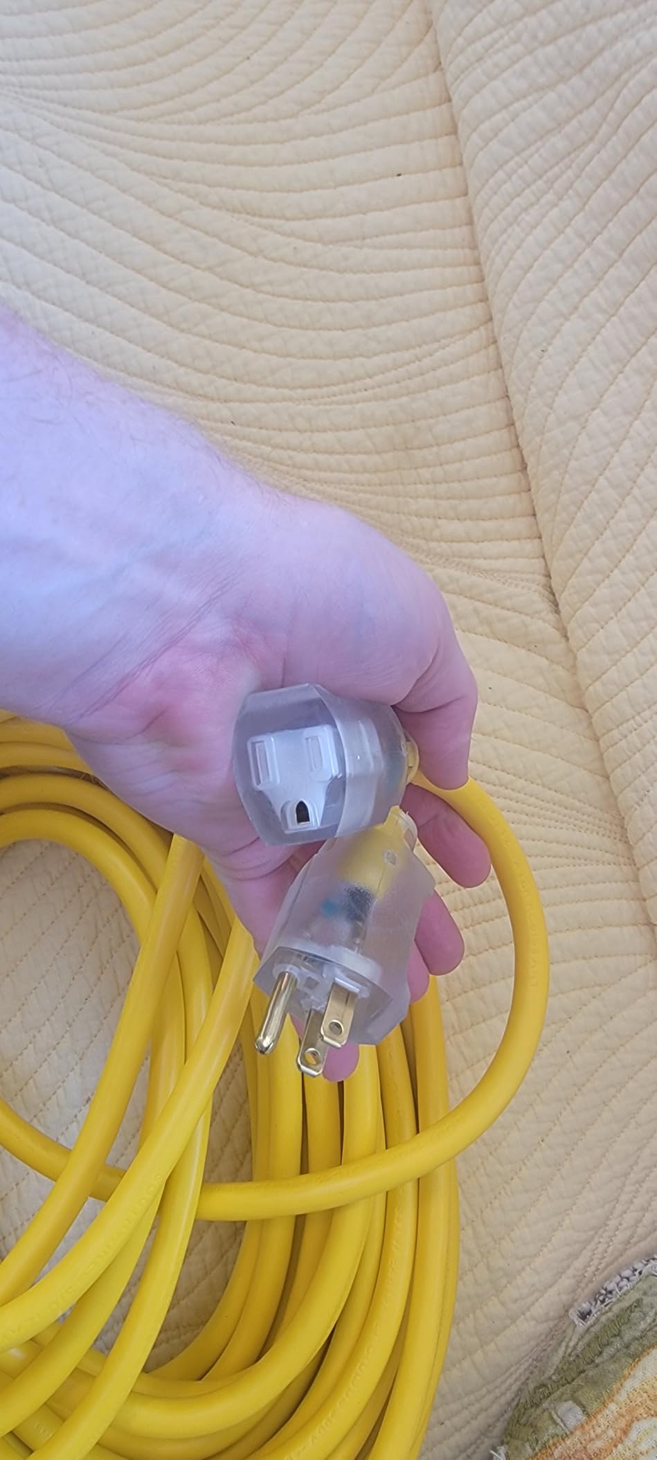 Southwire Outdoor Extension Cord – Durable Vinyl Jacket for For Farm, Ranch & Workshop - Lighted End With Reinforced Blades - SJTW, Yellow - 12 Gauge, 3 Prong - 50 Feet customer photo 2