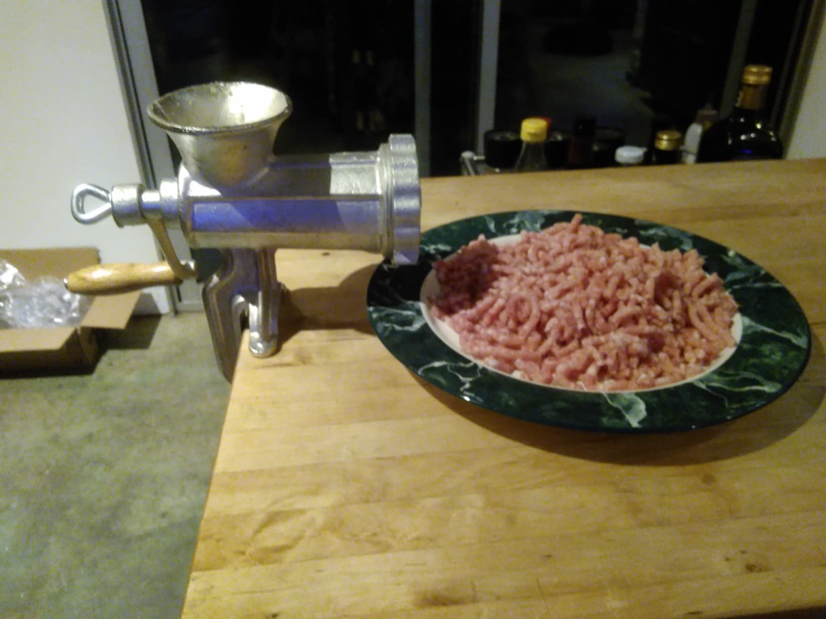 Meat Grinder with Tabletop Clamp, 2 Cutting Disks, Cast Iron Heavy Duty customer photo 1