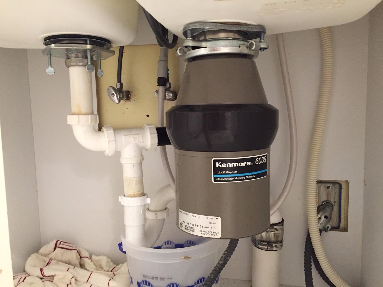 Moen L-2600 Waste King 1/2 HP Continuous Feed Garbage Disposal with Power Cord customer photo 2