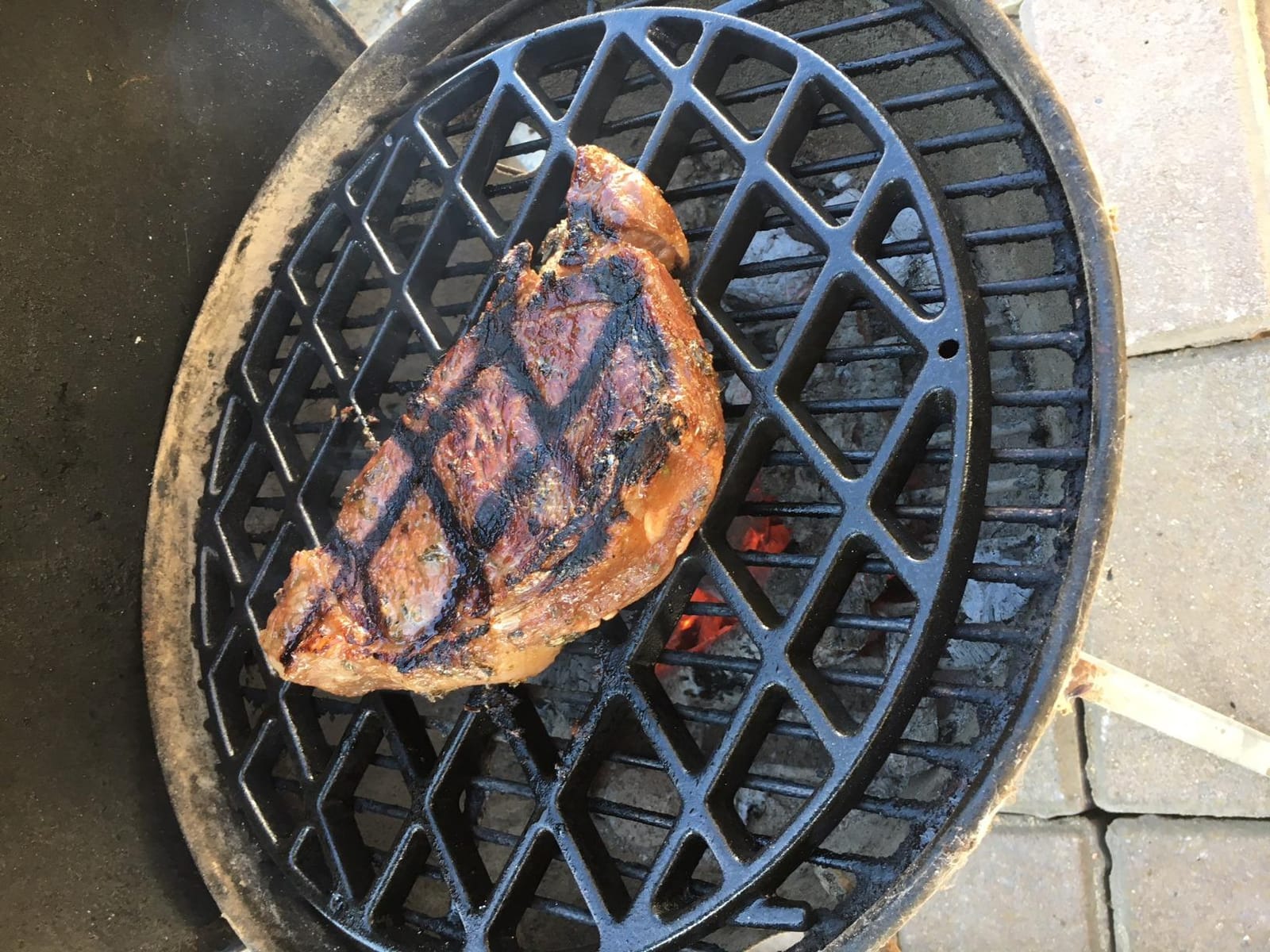 Weber® Gourmet BBQ System Sear Grate, Charcoal Grill Accessories, Black customer photo 1