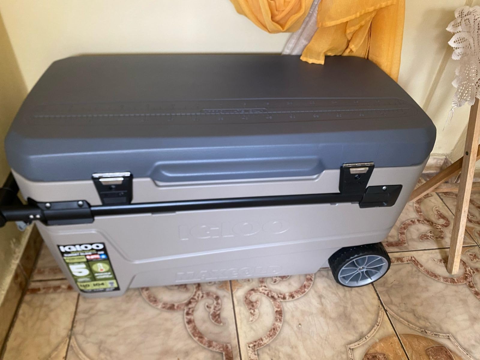 Igloo Maxcold Glide 110Qt Wheeled Cooler | Insulated Hard Shell Ice Chest customer photo 1
