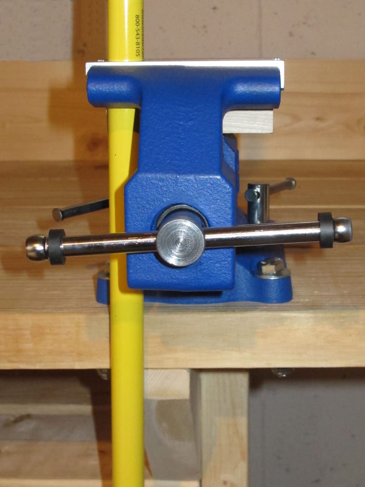 Yost Vises 445 Combination Vise | 4.5 Inch Jaw Width Utility Pipe and Bench Vise |Secure Grip with Swivel Base and Large Pipe Jaw Capacity | Made with Cast Iron and Steel U Channel Bar customer photo 2