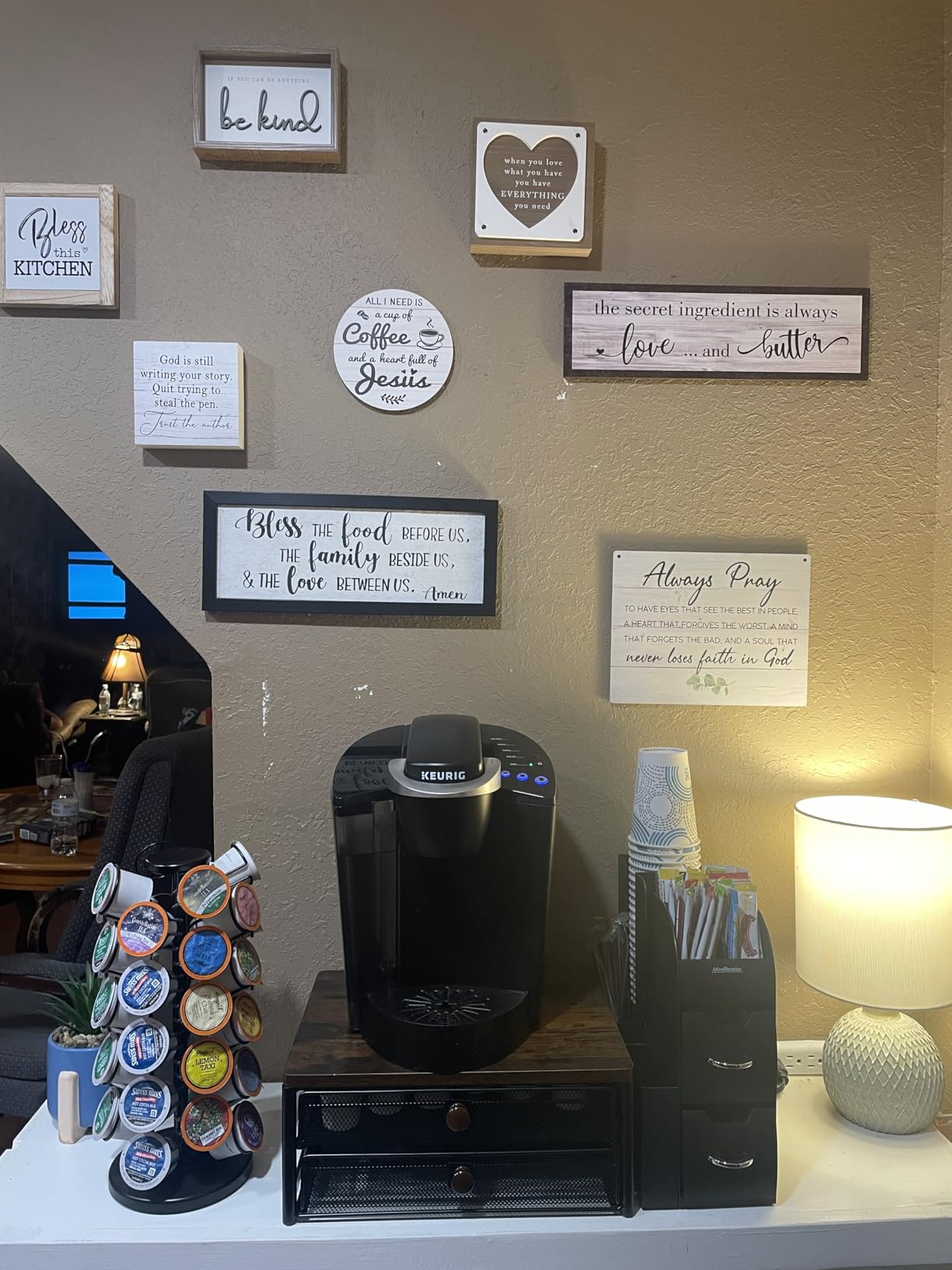 Mind Reader Cup and Condiment Station, Countertop Organizer, Coffee Bar, Kitchen, Stirrers, 5.35