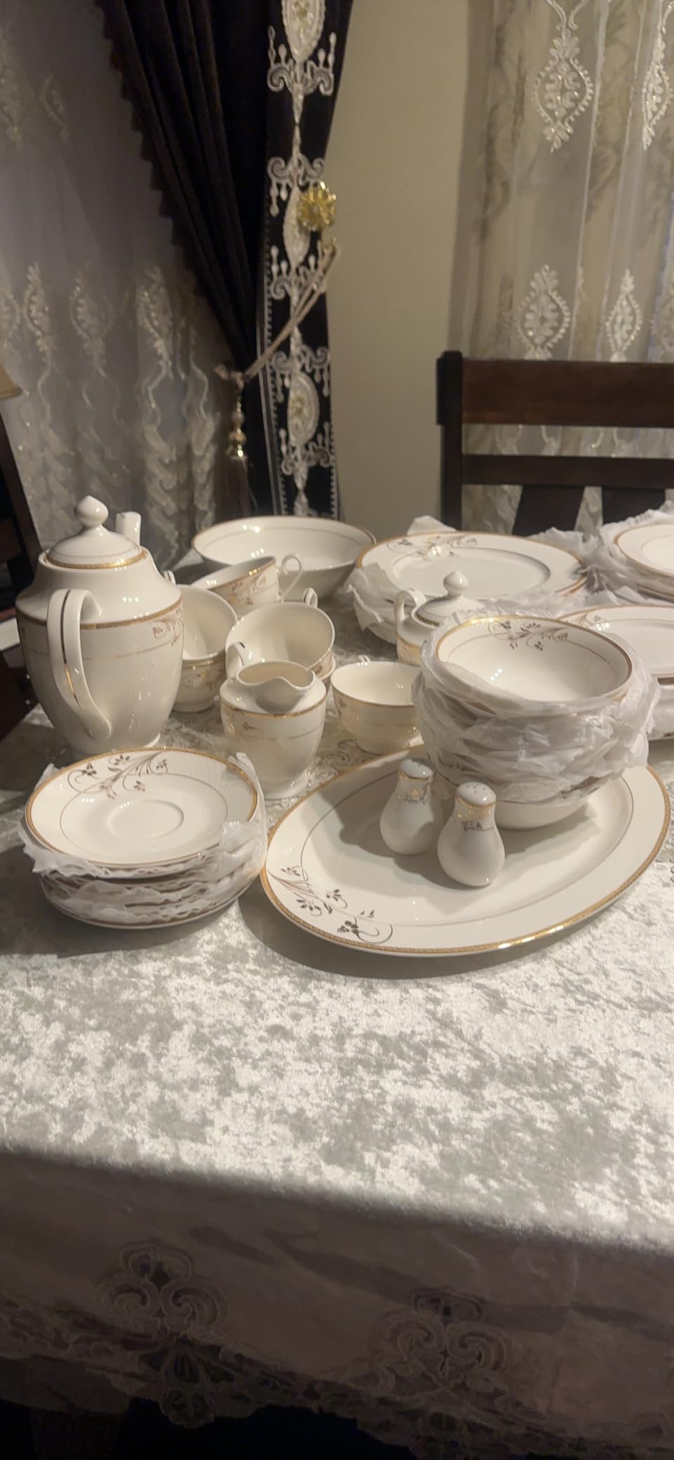 Lorren Home Trends La Luna Bone China 57-Piece 24K Gold Floral Design Dinnerware Set, Service for 8 customer photo 1