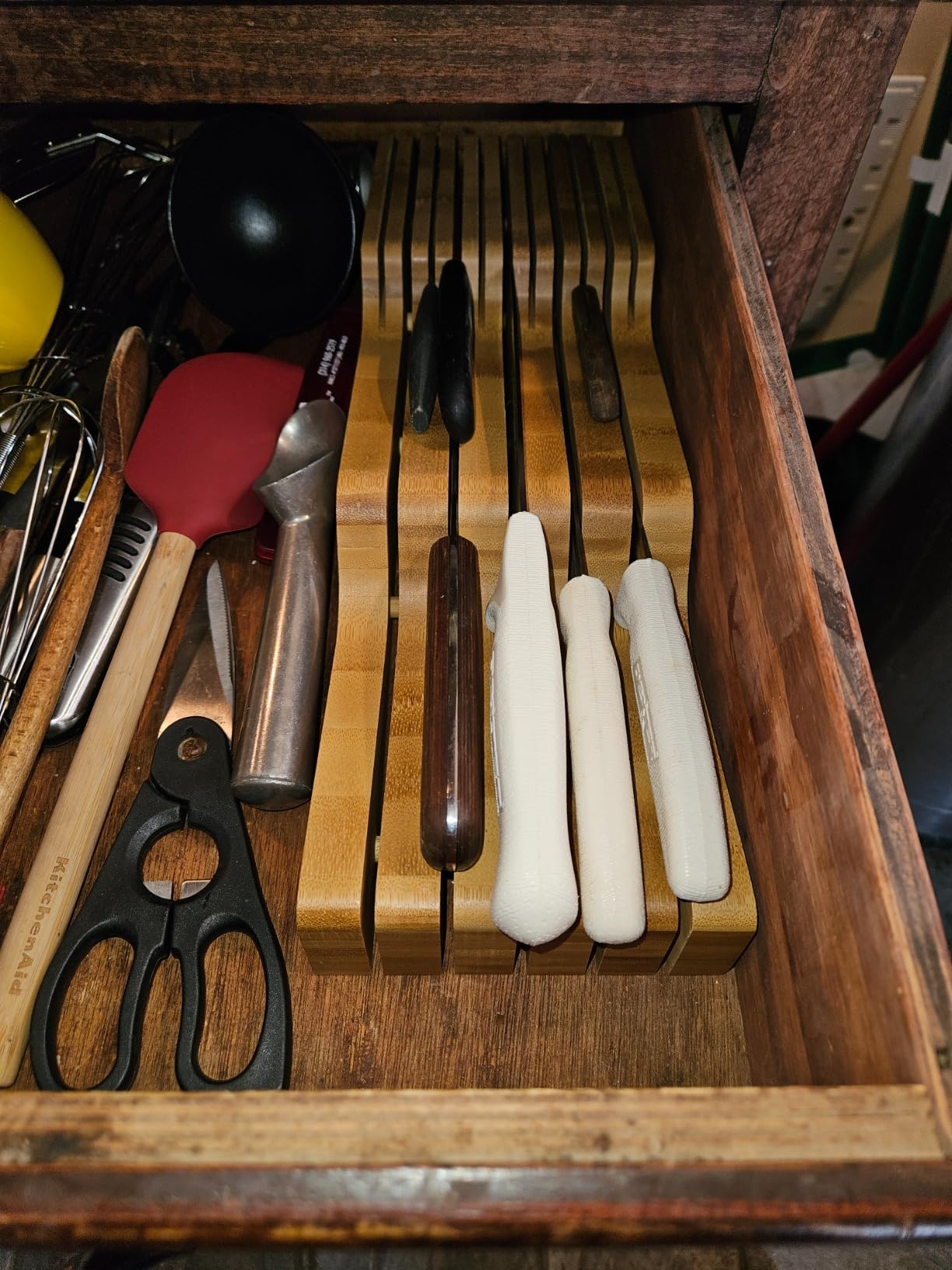 Bellemain 100% Pure Bamboo Knife Drawer Organizer, Knife Block - 16 Slots customer photo 2