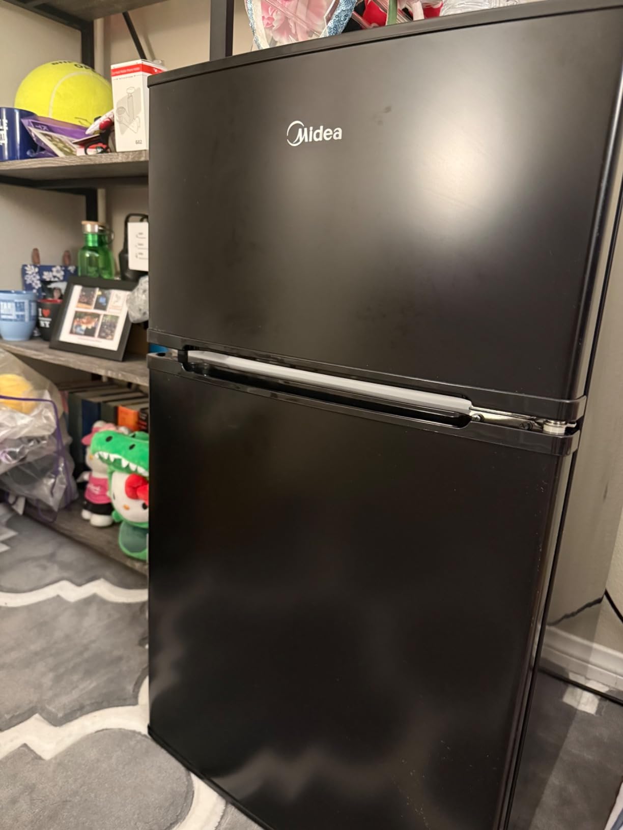 Midea 3.1 Cu.ft Mini Fridge with Freezer, Energy Star Certified, for Dorm customer photo 1