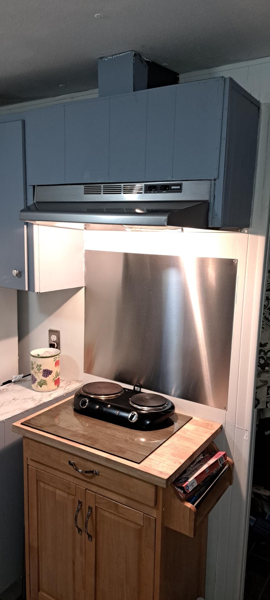Broan-NuTone 30-Inch Fingerprint Resistant Convertible Under-Cabinet Range Hood, 230 Max Blower CFM, 30