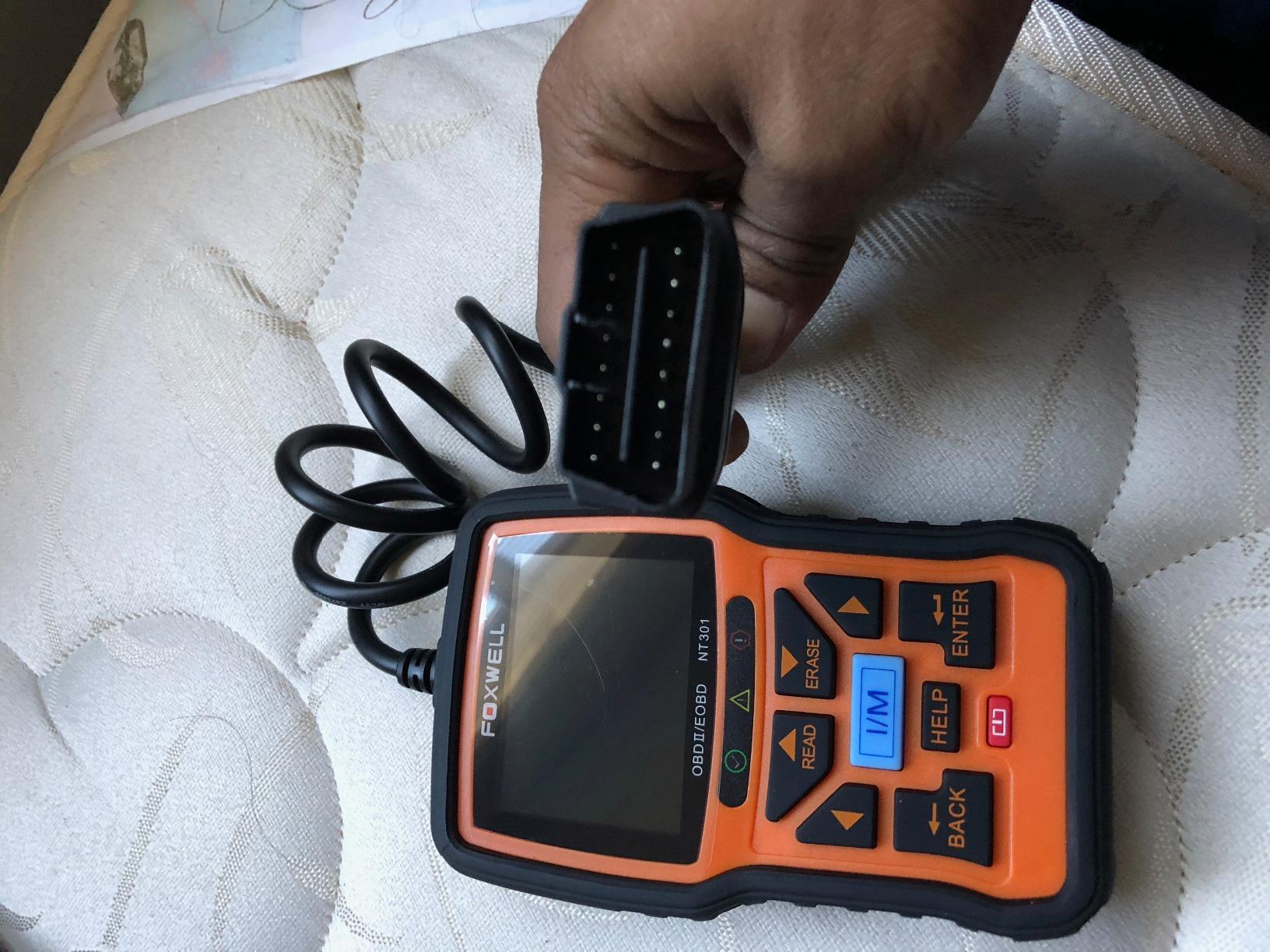 FOXWELL NT301 OBD2 Scanner Live Data Professional Mechanic OBDII Diagnostic Code Reader Tool for Check Engine Light customer photo 2
