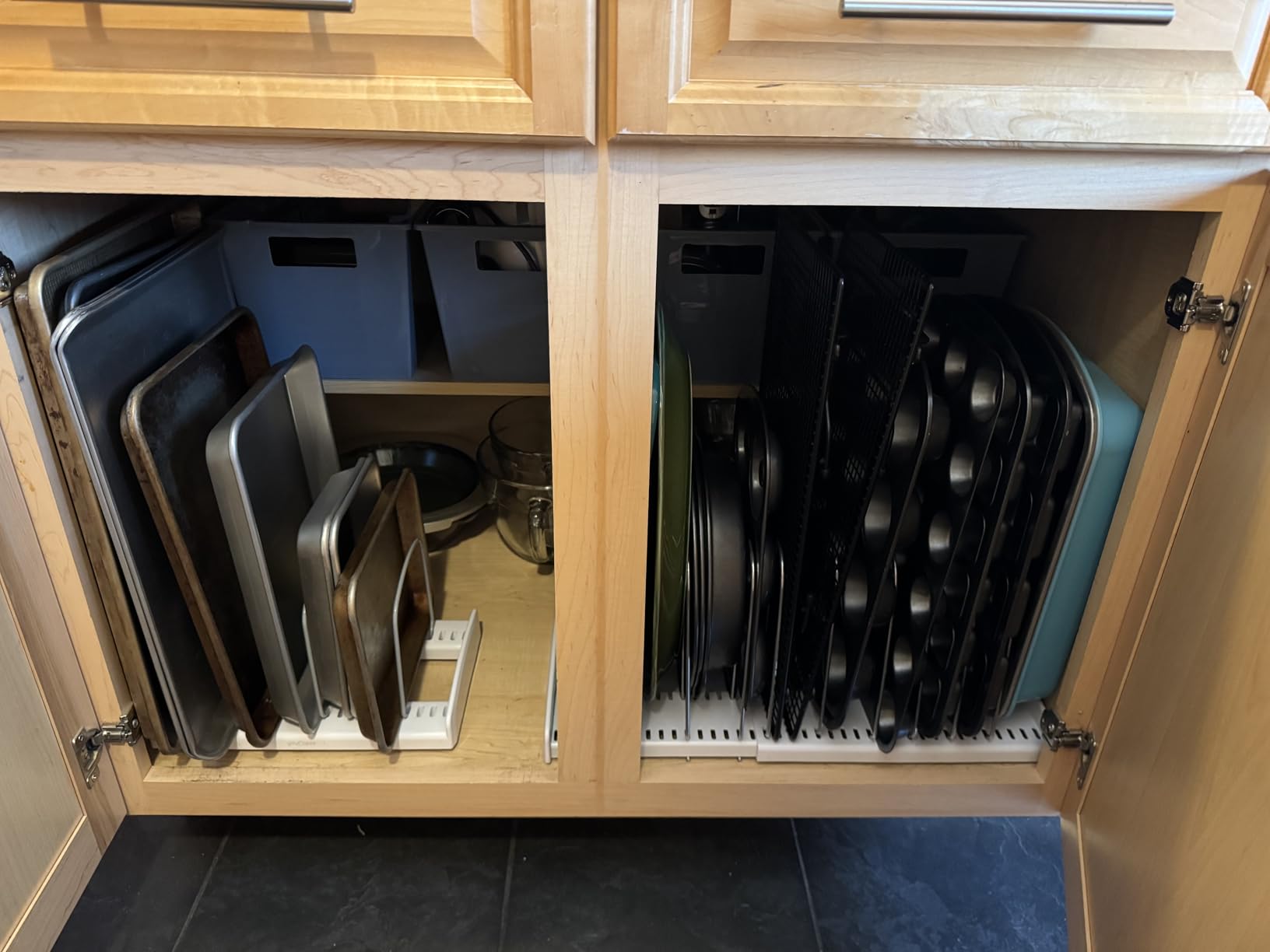 YouCopia StoreMore Bakeware Rack, Adjustable Dividers, Baking Pan Organizer customer photo 1
