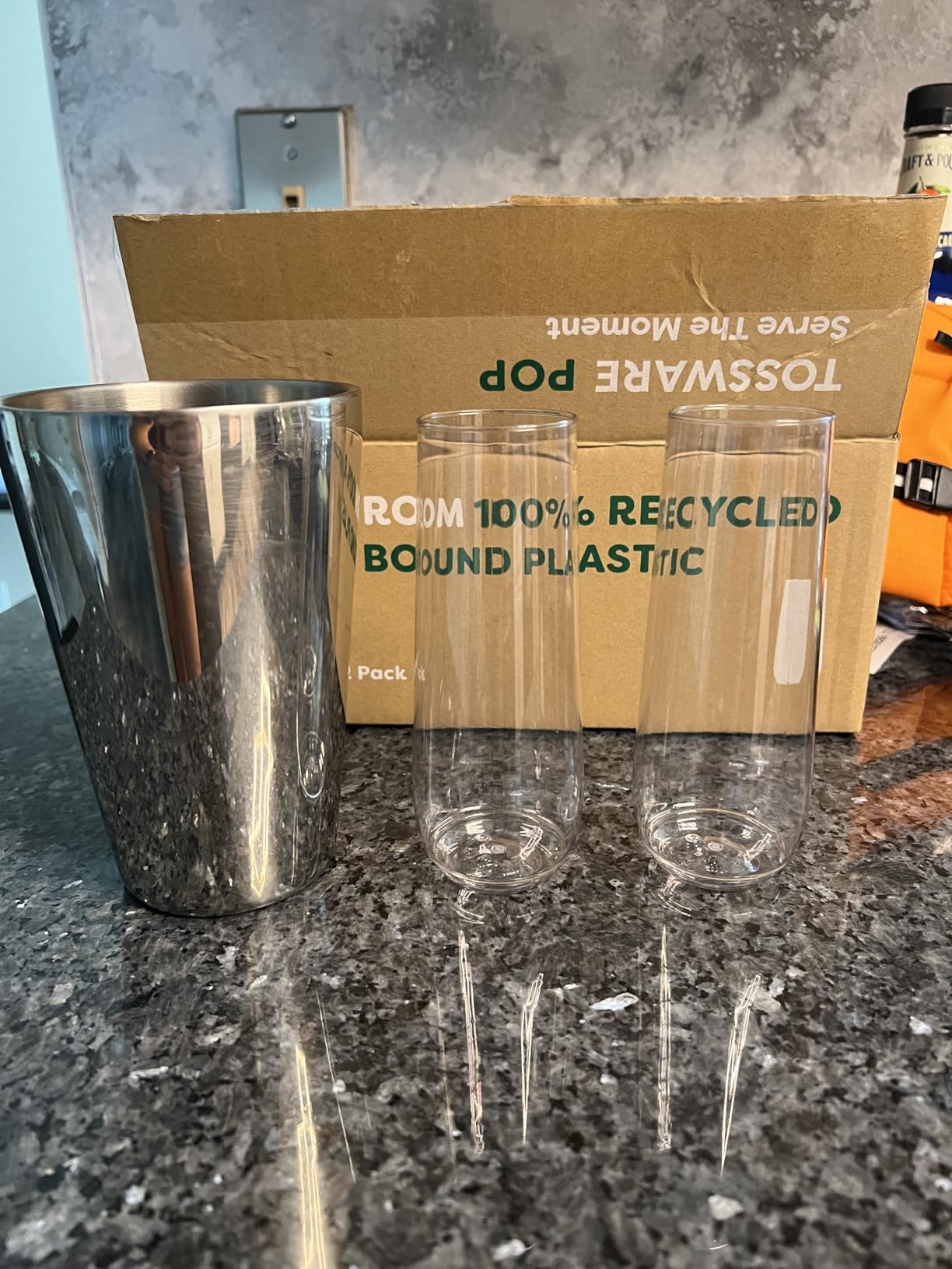 TOSSWARE POP 9oz Flute, Premium Quality, Recyclable, Unbreakable & Crystal Clear Plastic Champagne Glasses,Flute , 12 Count (Pack of 1) customer photo 2