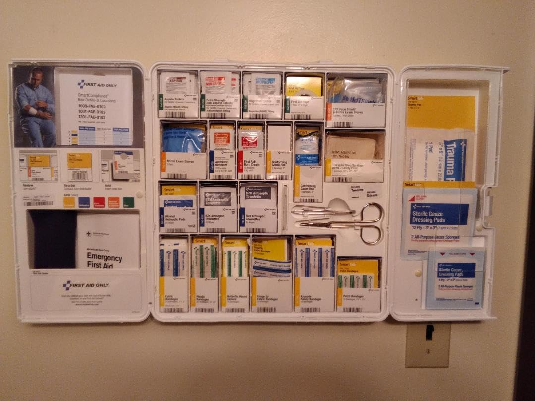 First Aid Only SmartCompliance 50-Person OSHA Compliant First Aid Kit for Business and Office Spaces - Large Plastic Cabinet - Emergency Supplies for Cuts, Bruises, and Scrapes - 245 Pieces customer photo 2