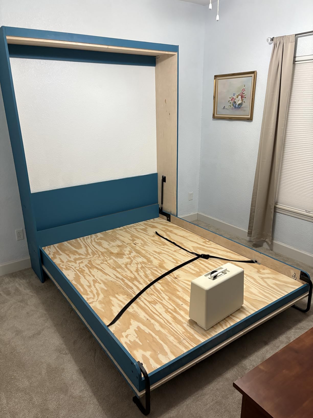 Queen Size Murphy Bed Hardware Kit — Vertical Wall Bed Frame | DIY Murphy Bed Kit with Gas Pistons + 3 Step-by-Step Guides | Made in North America | Hideaway Bed Mechanism customer photo 2