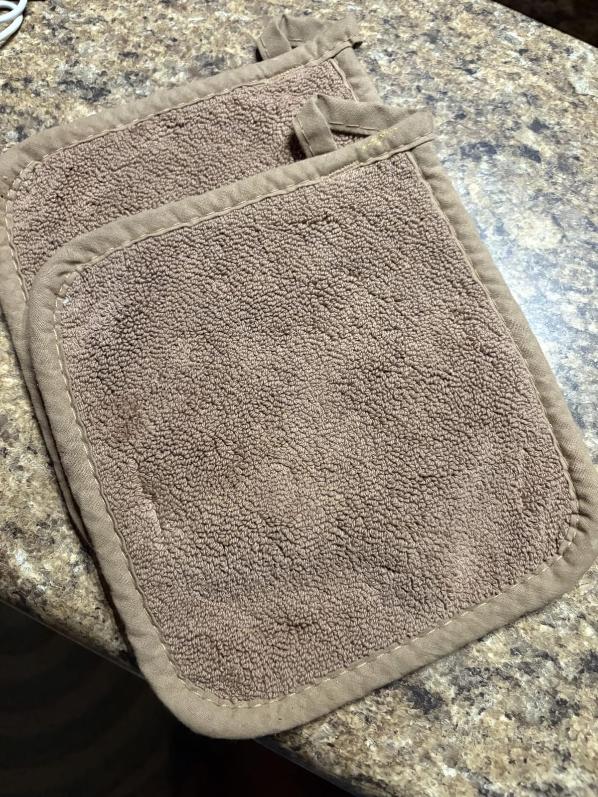 RITZ Terry Potholder & Hot Pad: Unparalleled Heat Resistant, Durable 100% Cotton – Ergonomically Designed for Optimal Grip – Easy-Care Machine Washable – 2-Pack, Graphite customer photo 1