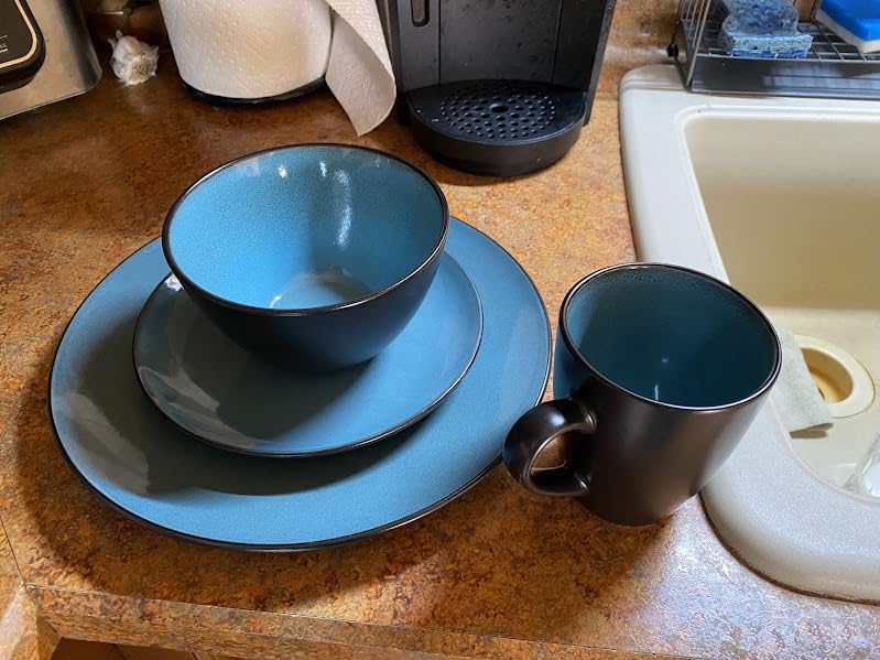 Gibson Elite Soho Lounge Round Reactive Glaze Stoneware Dinnerware Set, Service for 4 (16pc), Blue, Soho Round. customer photo 2