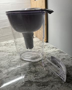 Brita Large 10 Cup Water Filter Pitcher, Includes 1 Filter, Bright White customer photo 2