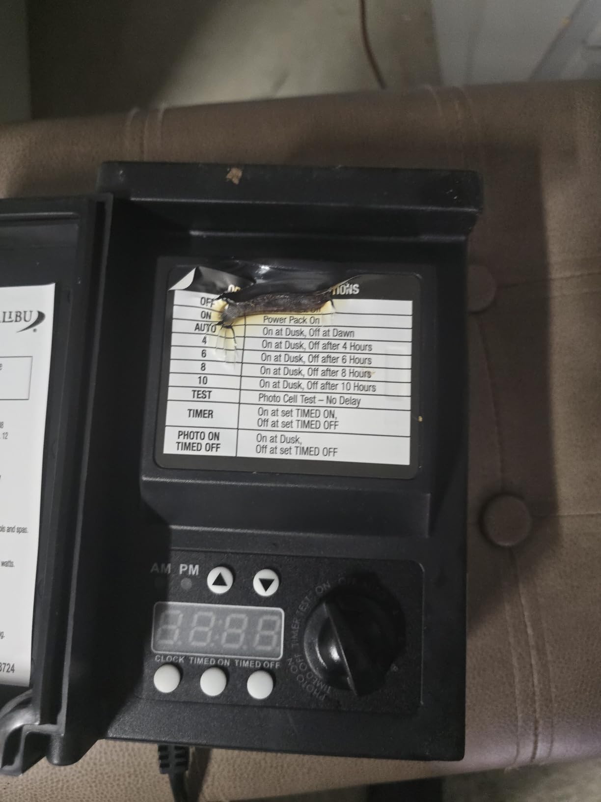 Malibu 120 Watt Power Pack with Sensor and Weather Shield for Low Voltage Landscape Lighting Spotlight Outdoor Transformer 120V Input 12V Output 8100-9120-01 customer photo 2