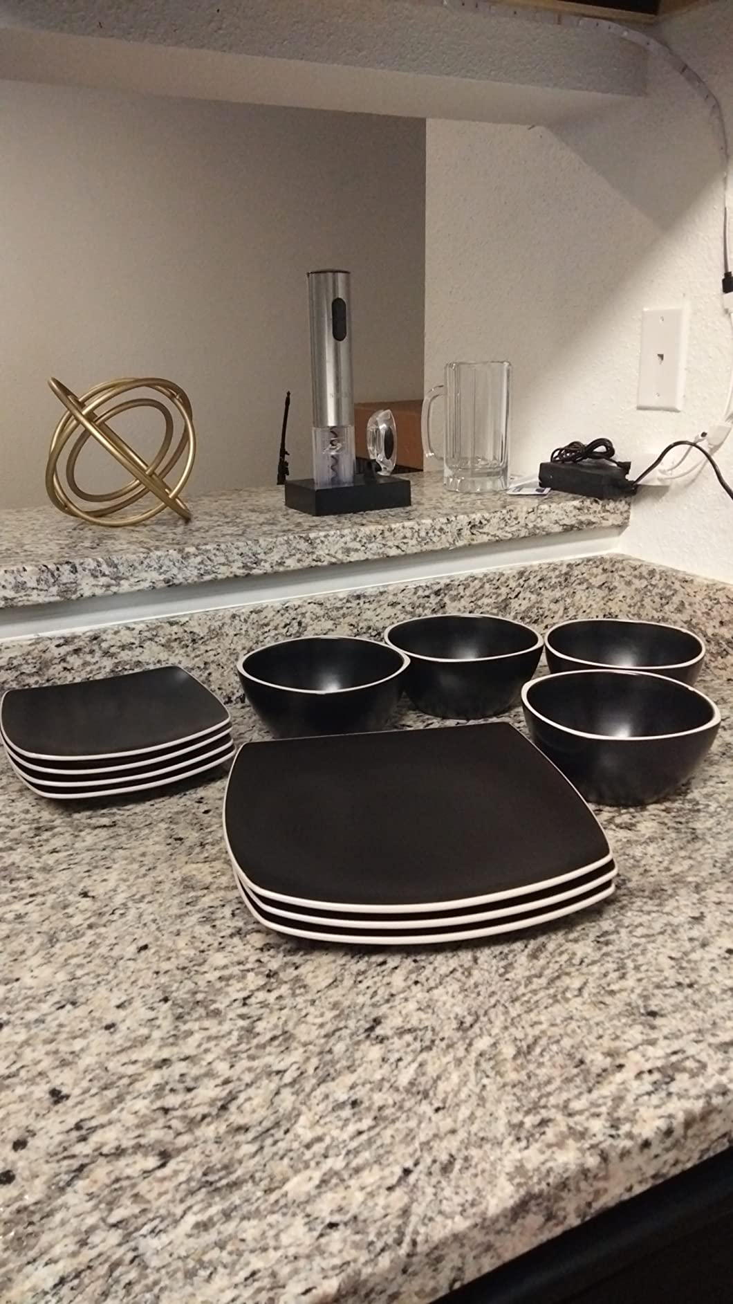 Gibson Home Soho Lounge Dinnerware Set, Service for 4 (16pcs), Matte Black customer photo 1