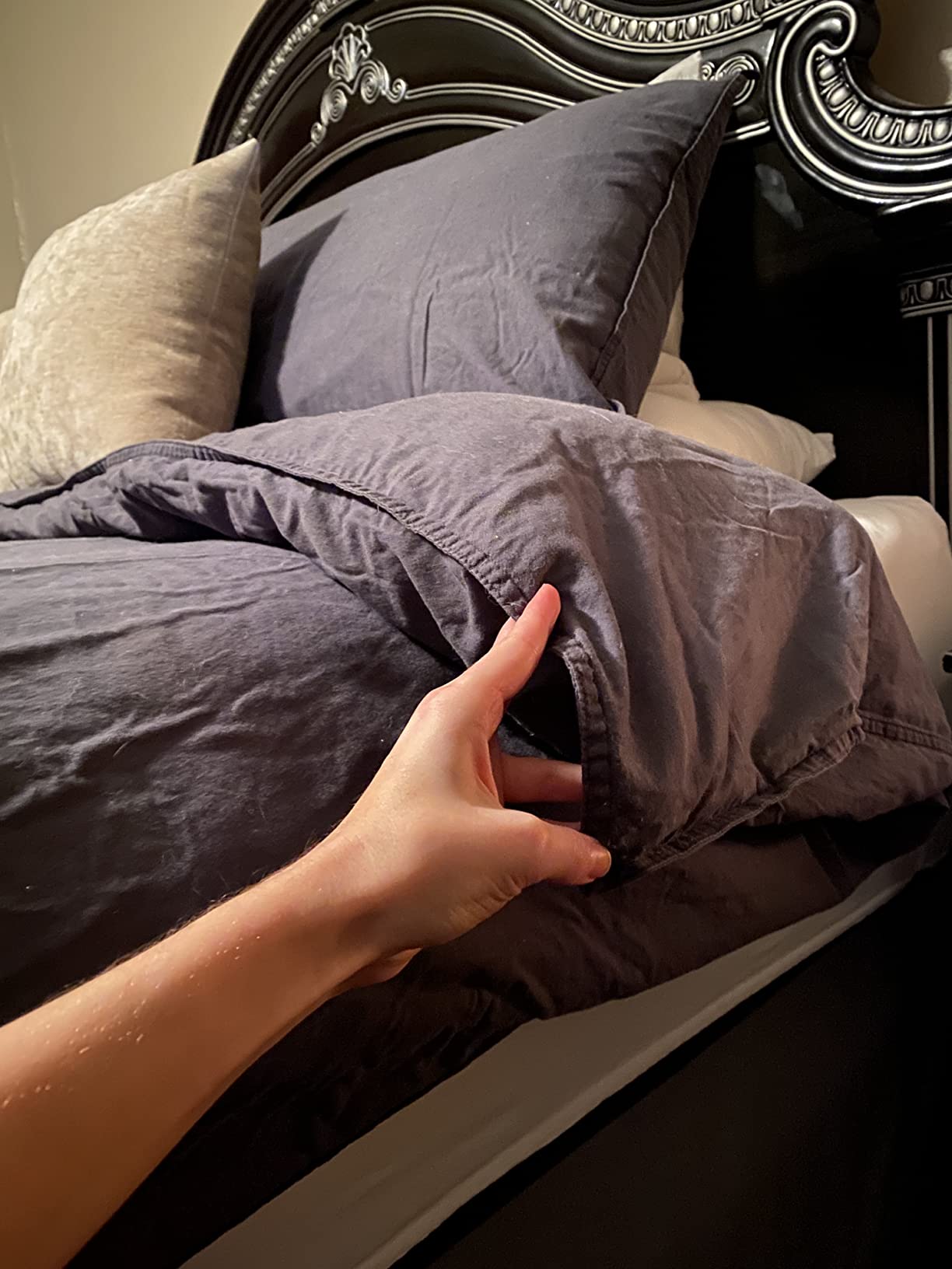 Down Alternative Comforter King Size - Fluffy Duvet Insert - Premium Plush All Season - Luxury Breathable Hotel Cooling Comforter - King, White, 104x86 inches - Comes Compressed Packaging customer photo 1