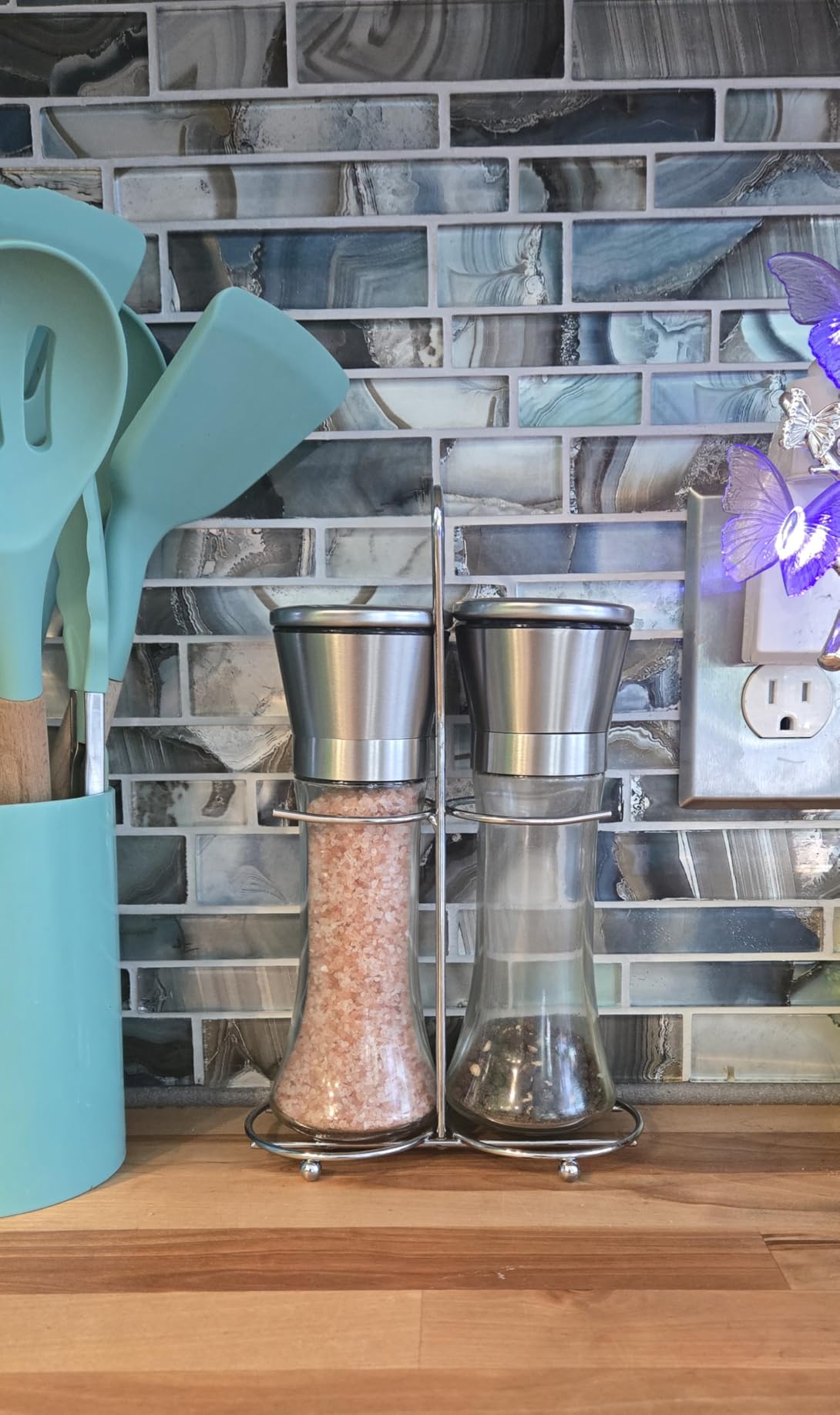 Willow & Everett Salt & Pepper Grinder Set with Stand - Stainless Steel Manual Mills & Holder with Adjustable Coarseness, Refillable Design for Peppercorns & Rock Salt Sold Separately customer photo 2