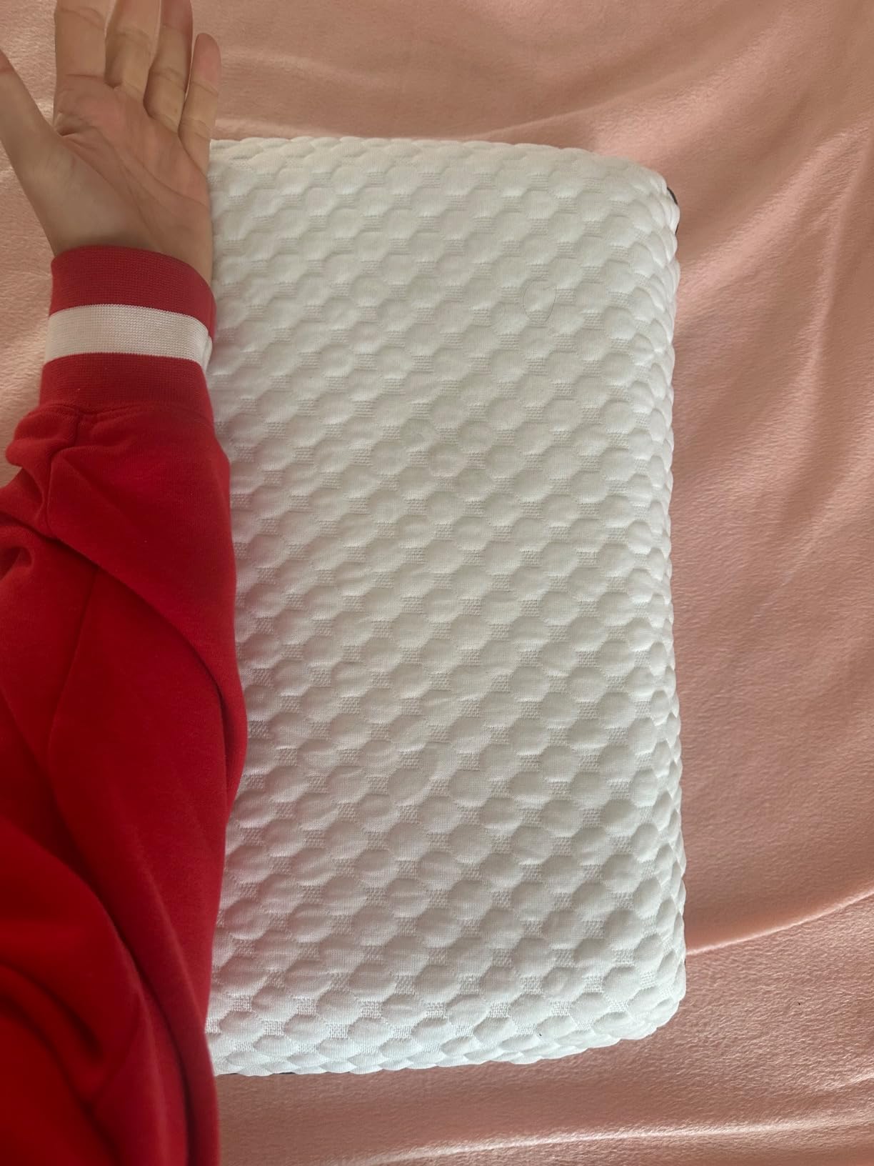 Weekender Cooling Gel Memory Foam Pillow for Sleeping – Standard Size, Ventilated Cooling Pillow for Side & Back Sleepers, Neck & Shoulder Support, Medium Firm, Washable Cover customer photo 2