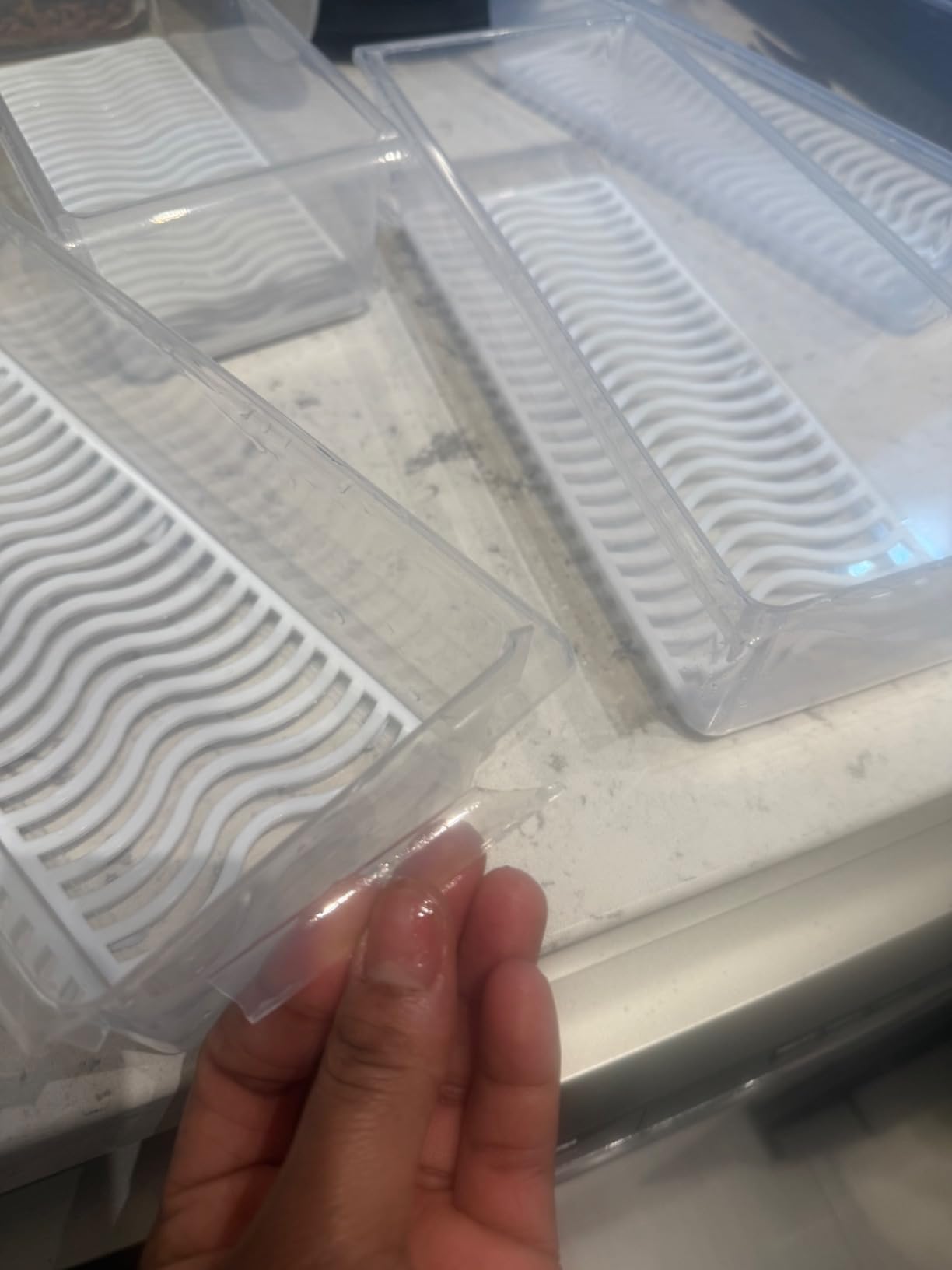 3 Pack 1.5L Fruit Storage Containers for Fridge with Removable Drain Tray customer photo 1