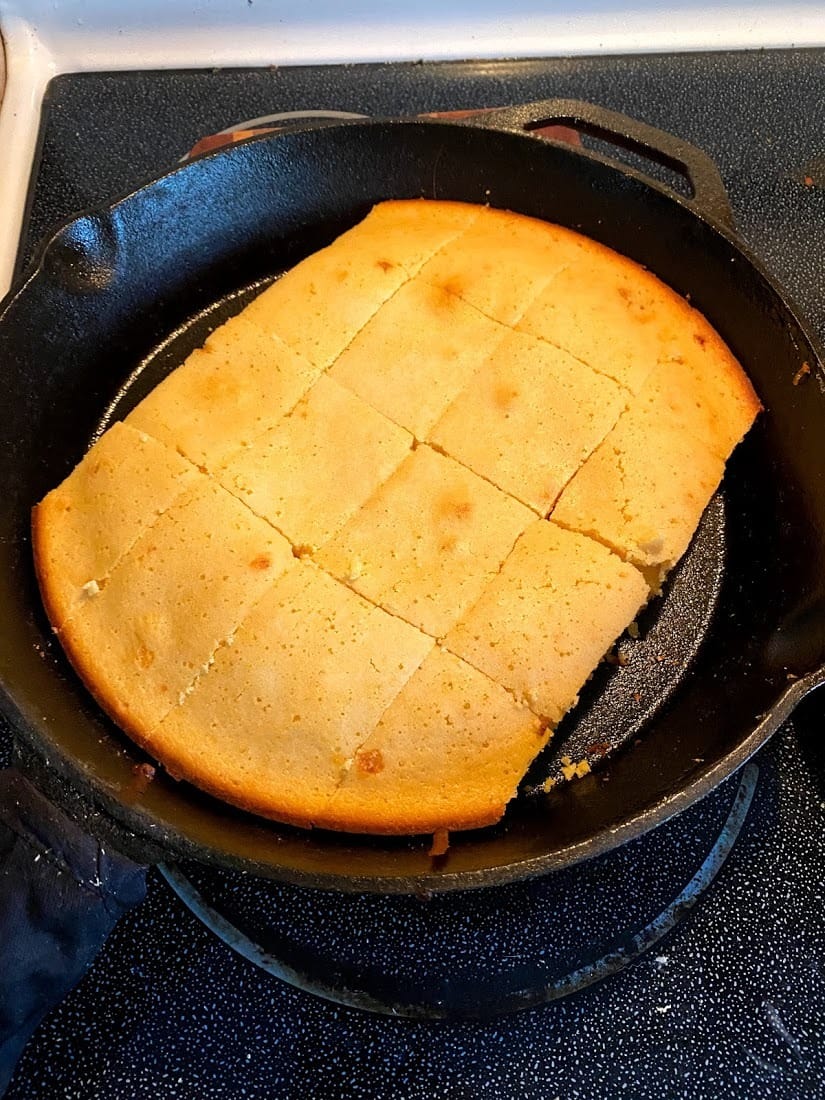 8 Inch Round Medium Pre-Seasoned Cast Iron Skillet customer photo 2