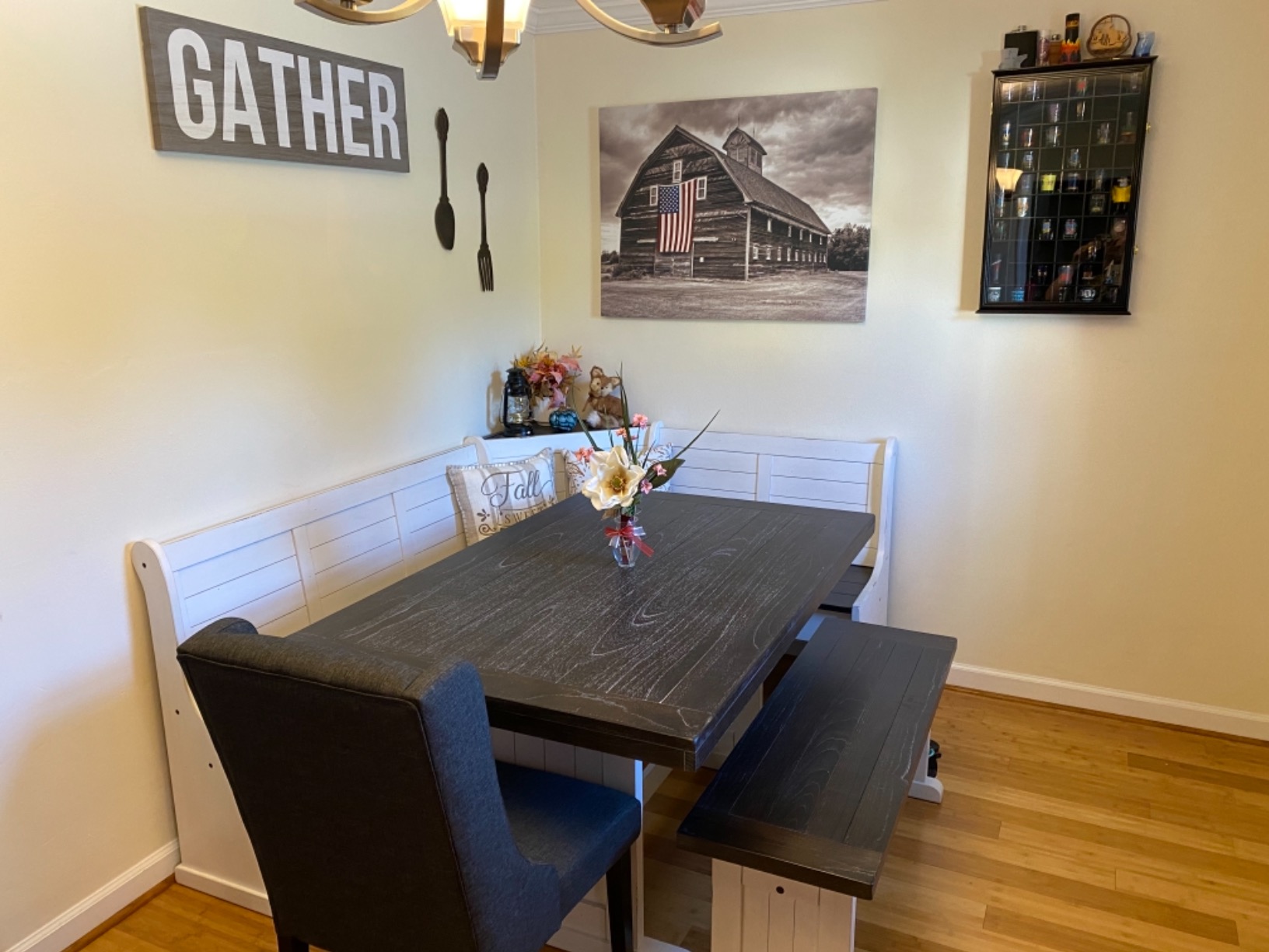 Carriage House Wood Breakfast Nook Set, Off White and Dark Brown Finish, Mahogany Base, Hidden Storage Benches, Reversible Design, Two-Toned European Cottage Style Dining Set for Small Spaces customer photo 1
