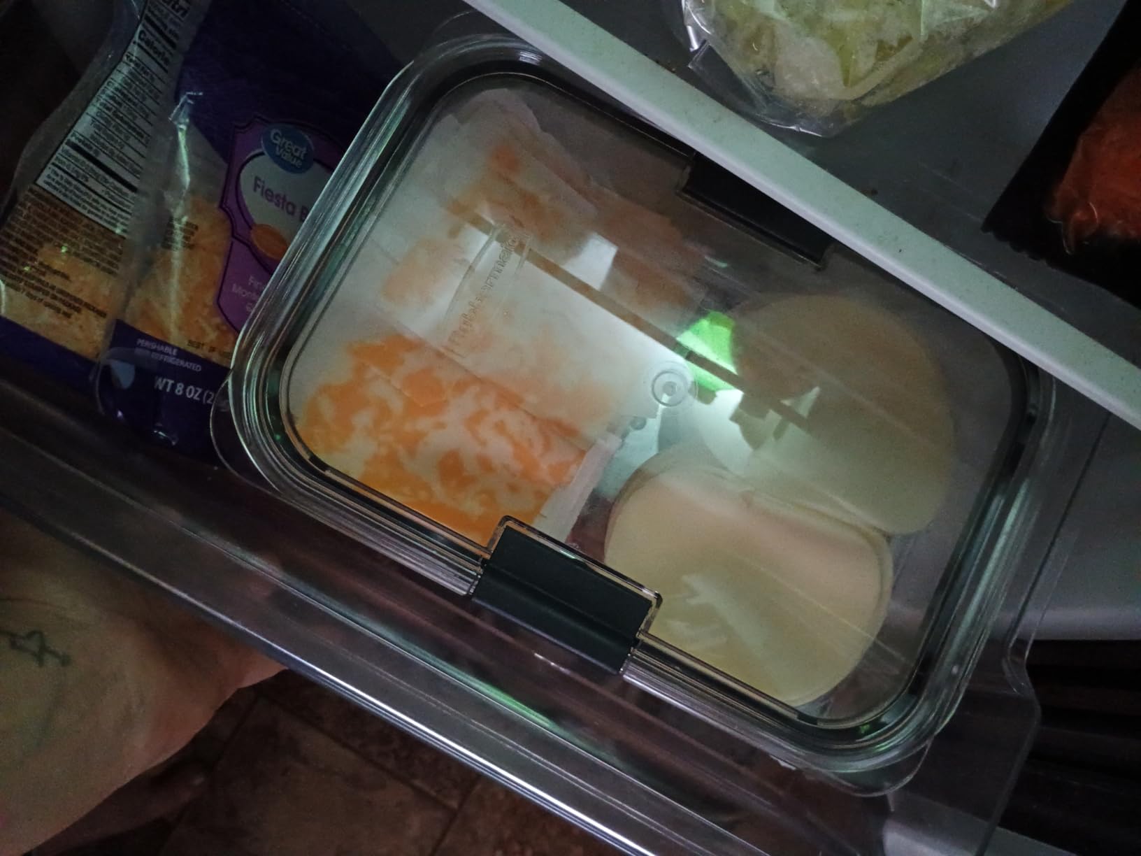 Rubbermaid Brilliance Tritan Plastic Food Storage Containers BPA Free Airtight Lids Ideal for Lunch Meal Prep & Leftovers Set of 5 (3.2 Cup) customer photo 2