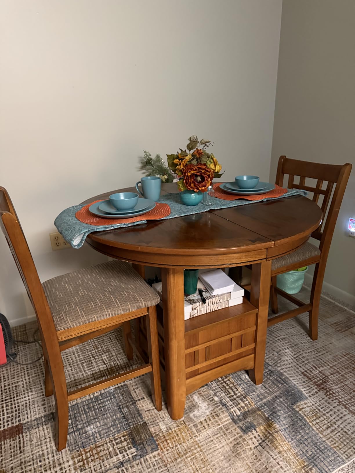SHACOS Round Braided Placemats Set of 4 Washable Place Mats for Dining Tables 15 inch Non Slip Kitchen Table Mats (Beige, 4) customer photo 2