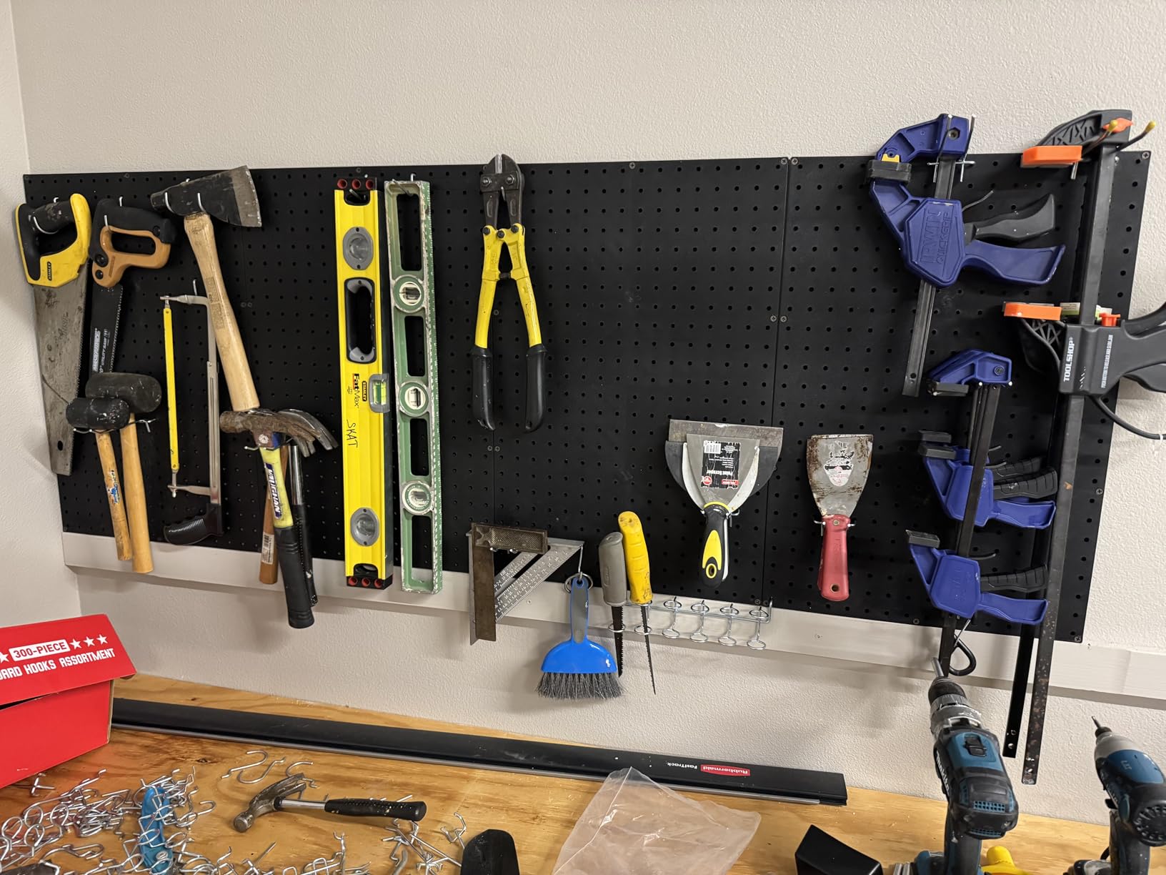 WallPeg Pegboard Panels Garage Organization - 12 ea (24
