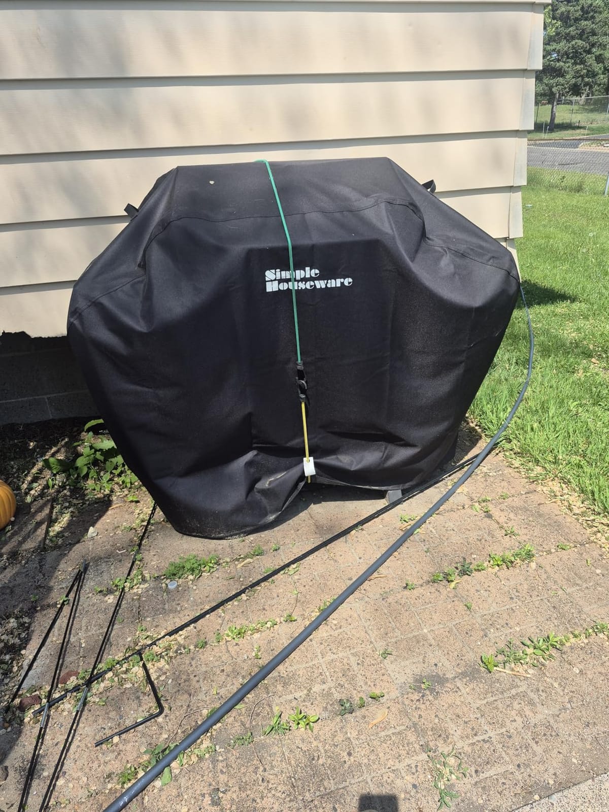 Simple Houseware 55 in. Heavy-Duty BBQ Gas Grill Cover, Waterproof customer photo 1