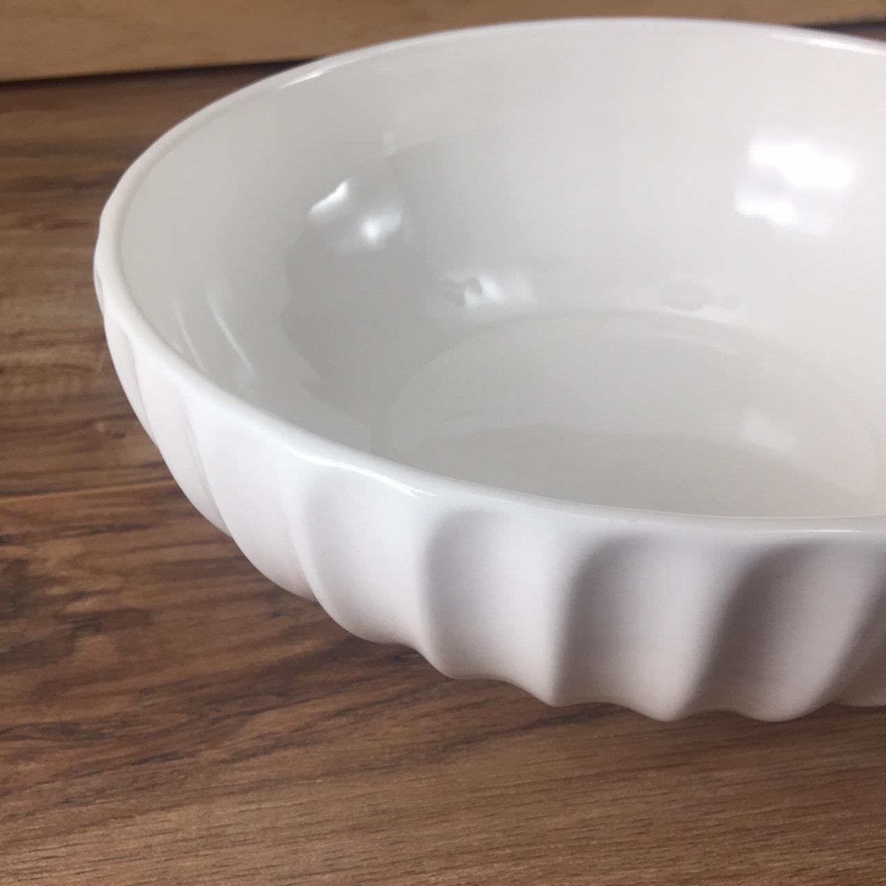 DOWAN 9.8'' Serving Bowls, 86 oz Large Salad Bowl, Ceramic Serving Dishes, Set of 2, Pumpkin Shape for Christmas, Entertaining, Party, Kitchen, Dinner, Banquet, Housewarming Gift, White customer photo 1