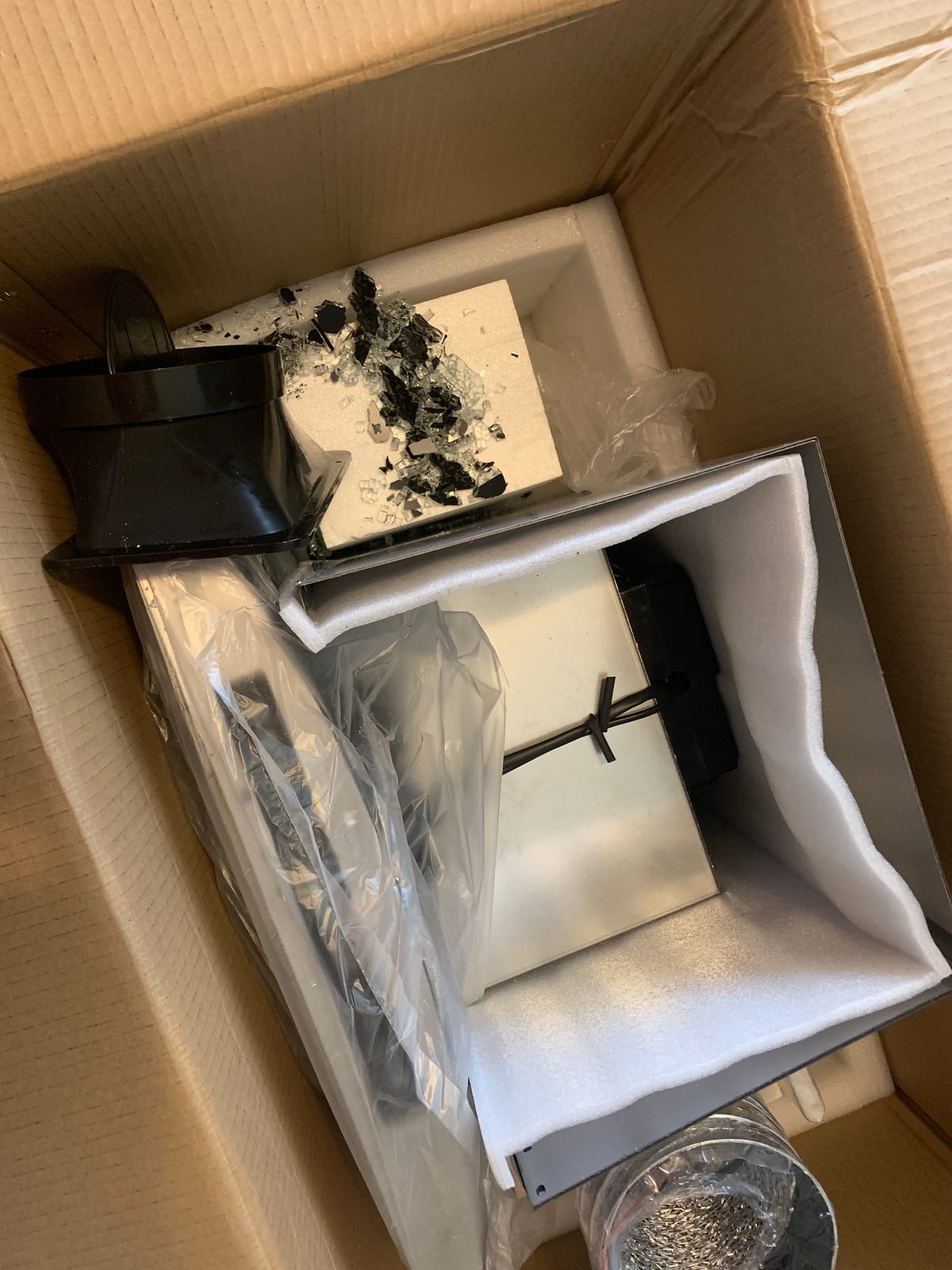 IKTCH 30 inch Wall Mount Range Hood Tempered Glass 900 CFM, Ducted Kitchen Vent Hood Stainless Steel, 4-Speed Gesture, Touch & Remote Control, with 2 Baffle Filters and LED Lights (IKP03-30) customer photo 2