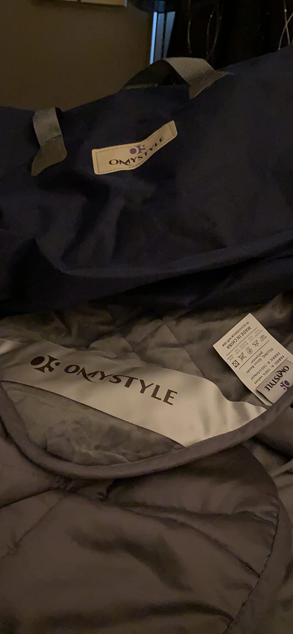 OMYSTYLE Reversible Weighted Blanket 20lbs for Adults (60 x 80 Inches Twin Size), Warm Short Plush and Cool Tencel Fabric Double Sided Weighted Blanket for All Season Use- Bonus Carry Bag Included customer photo 1