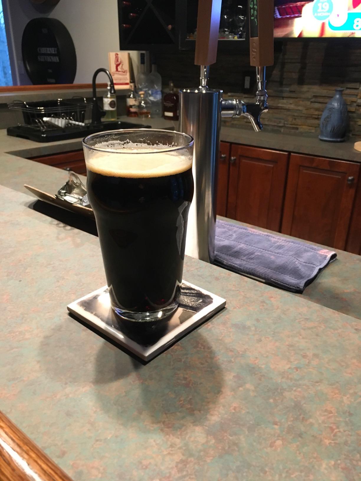 LUXU Pint Glasses,20oz British Beer Glass,Easy to Stack Beer Glasses customer photo 2