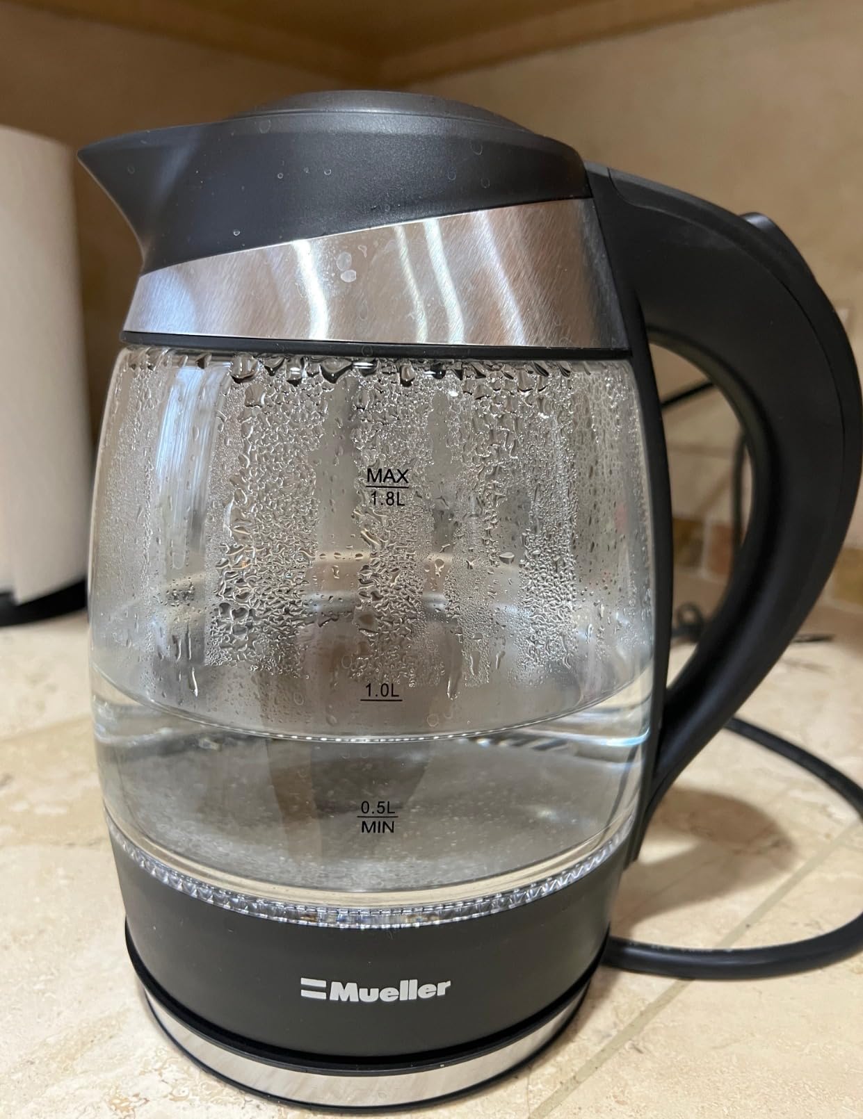 Mueller Living 1.8L Electric Kettle, Tea Kettle for Boiling Water customer photo 1
