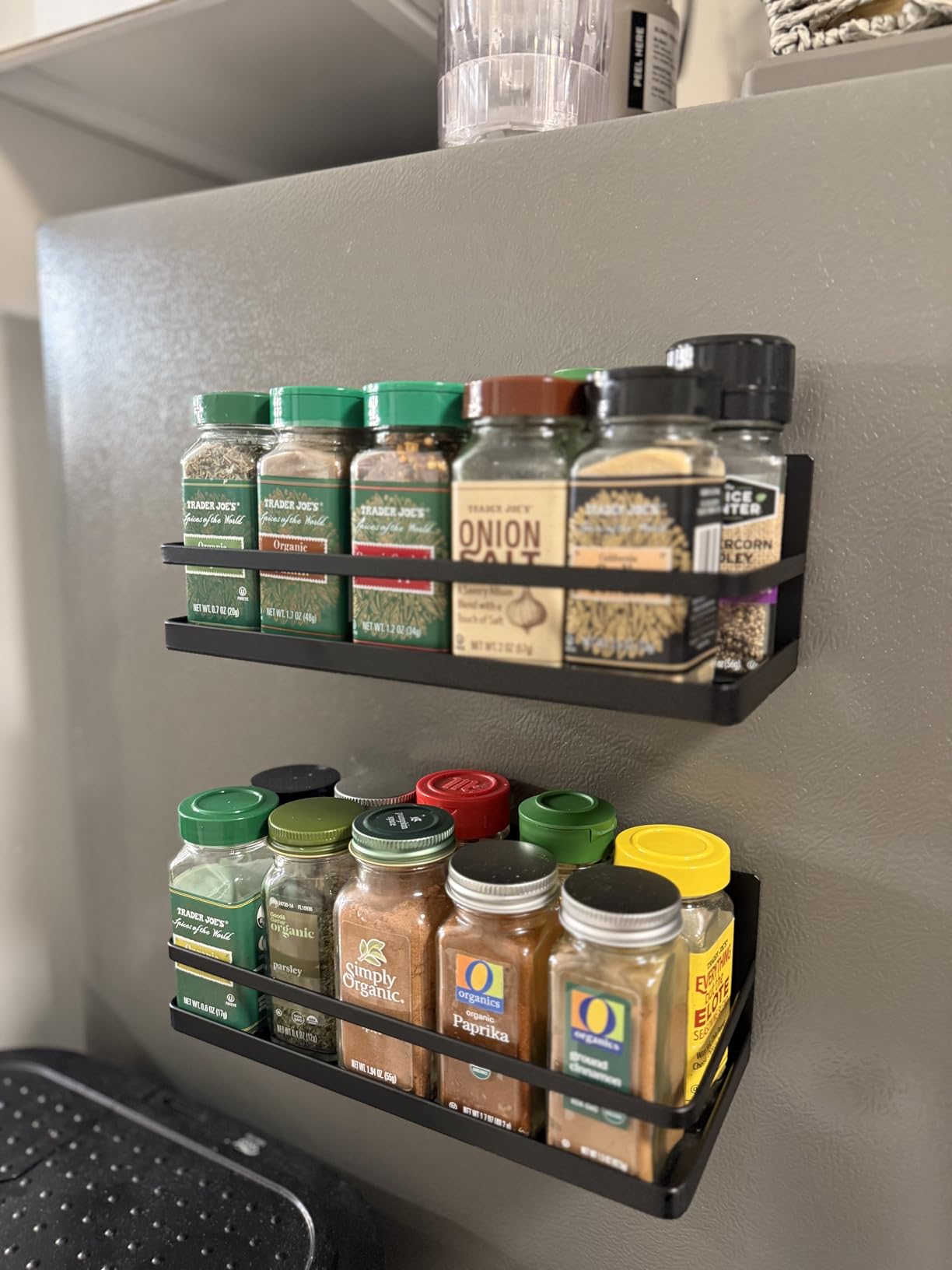 Magnetic Spice Rack Organizer Single Tier Refrigerator Spice Storage Shelf, Easy to Install The Side of The Refrigerator Can Hold spices, Jar of Olive Oil (White, 2 PACK) customer photo 2
