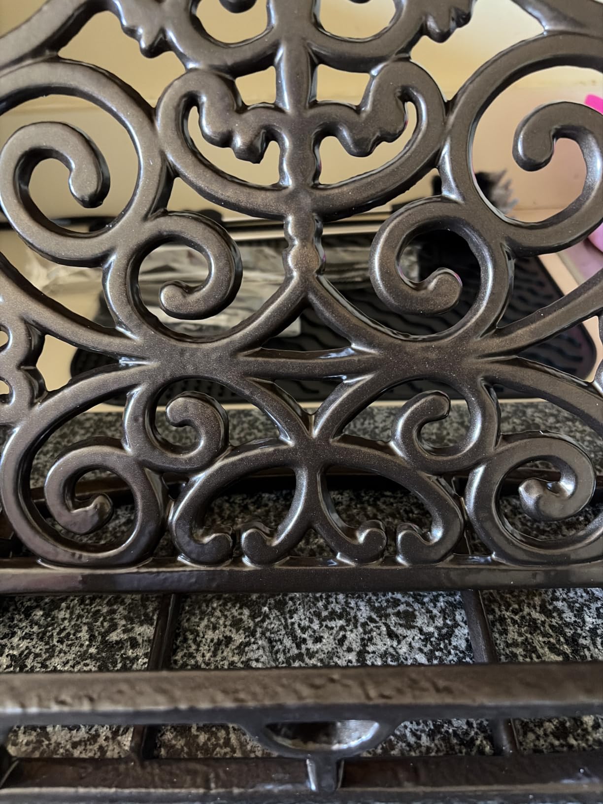 JOGREFUL Cast Iron Cookbook Stand, Kitchen Recipe Holder Classic Latte Gold customer photo 1