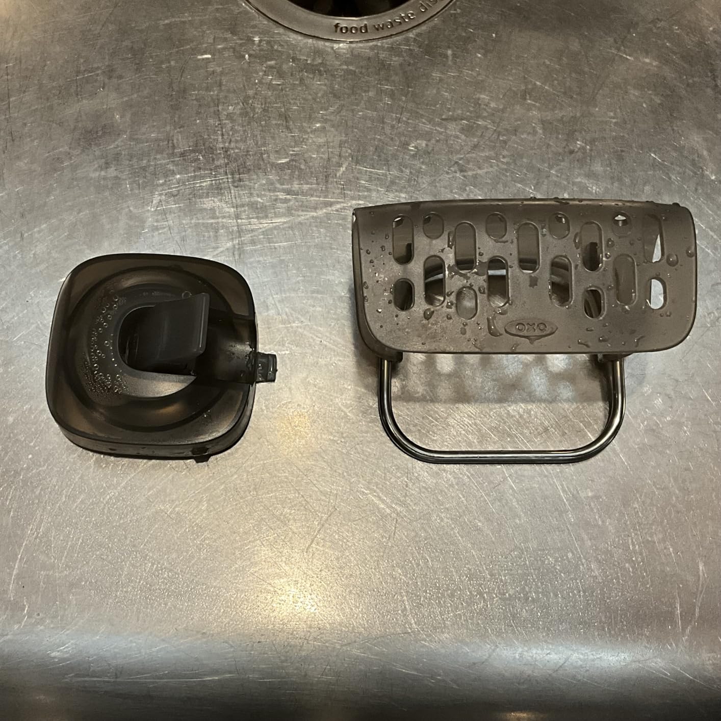 OXO Good Grips Stronghold Suction Sponge Holder customer photo 1