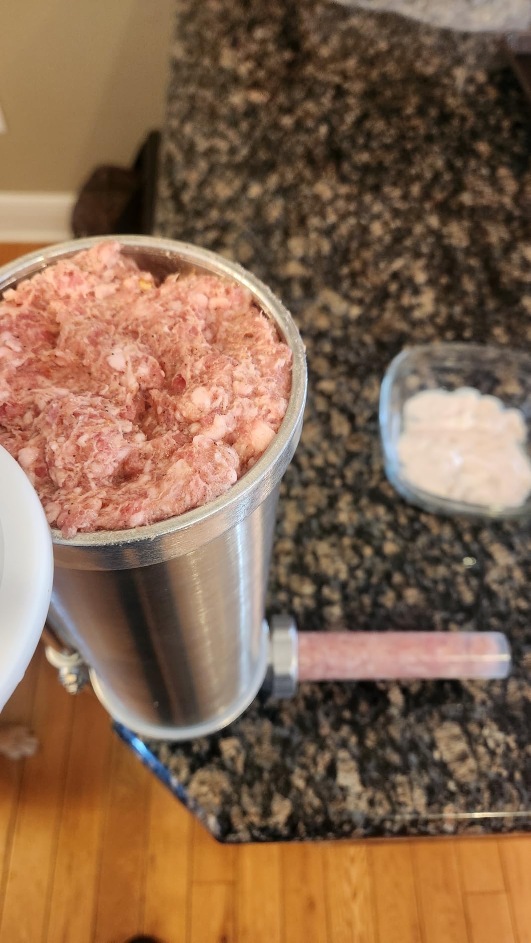 Sausage Stuffer, Stainless Steel Homemade Sausage Maker Vertical Meat Filling Kitchen Machine, Packed 8 Stuffing Tubes (2.5LBS VERTICAL) customer photo 1