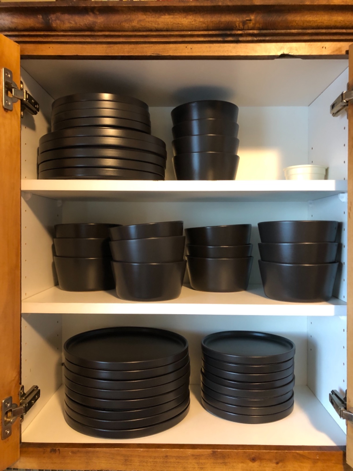 Stone Lain Coupe Stoneware Dinnerware Set, Service for 4, Gray Matte customer photo 2