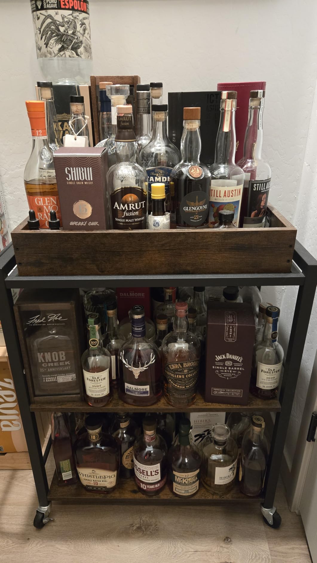 VASAGLE Bar Cart with Wheels, Drink Cart with Wine Rack and Glass Holder customer photo 2