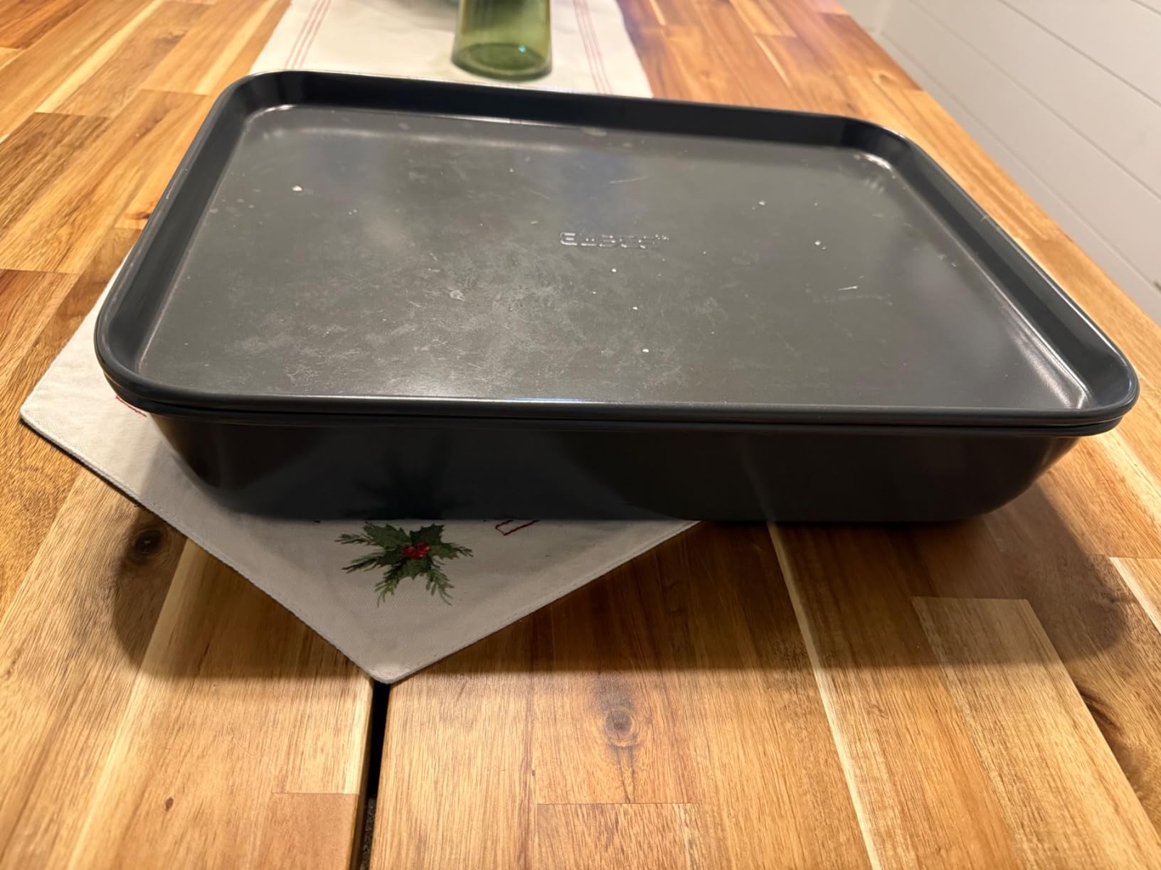 Elbee Home 8 Piece Nesting Bakeware Set, Nonstick Cookie Sheets and Tins customer photo 1