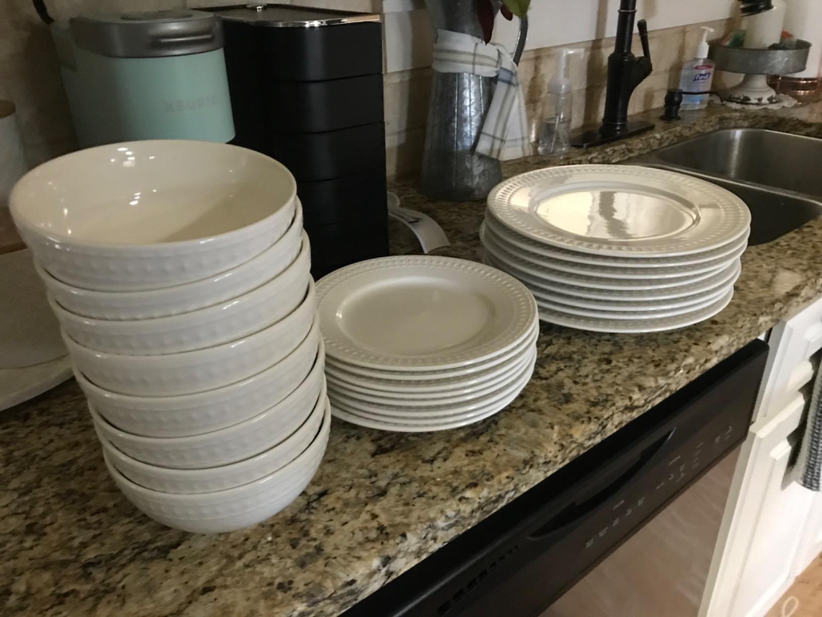 Tabletops Gallery Embossed White Porcelain Round Dinnerware - Bloom 12 Piece Dinnerware Set customer photo 1