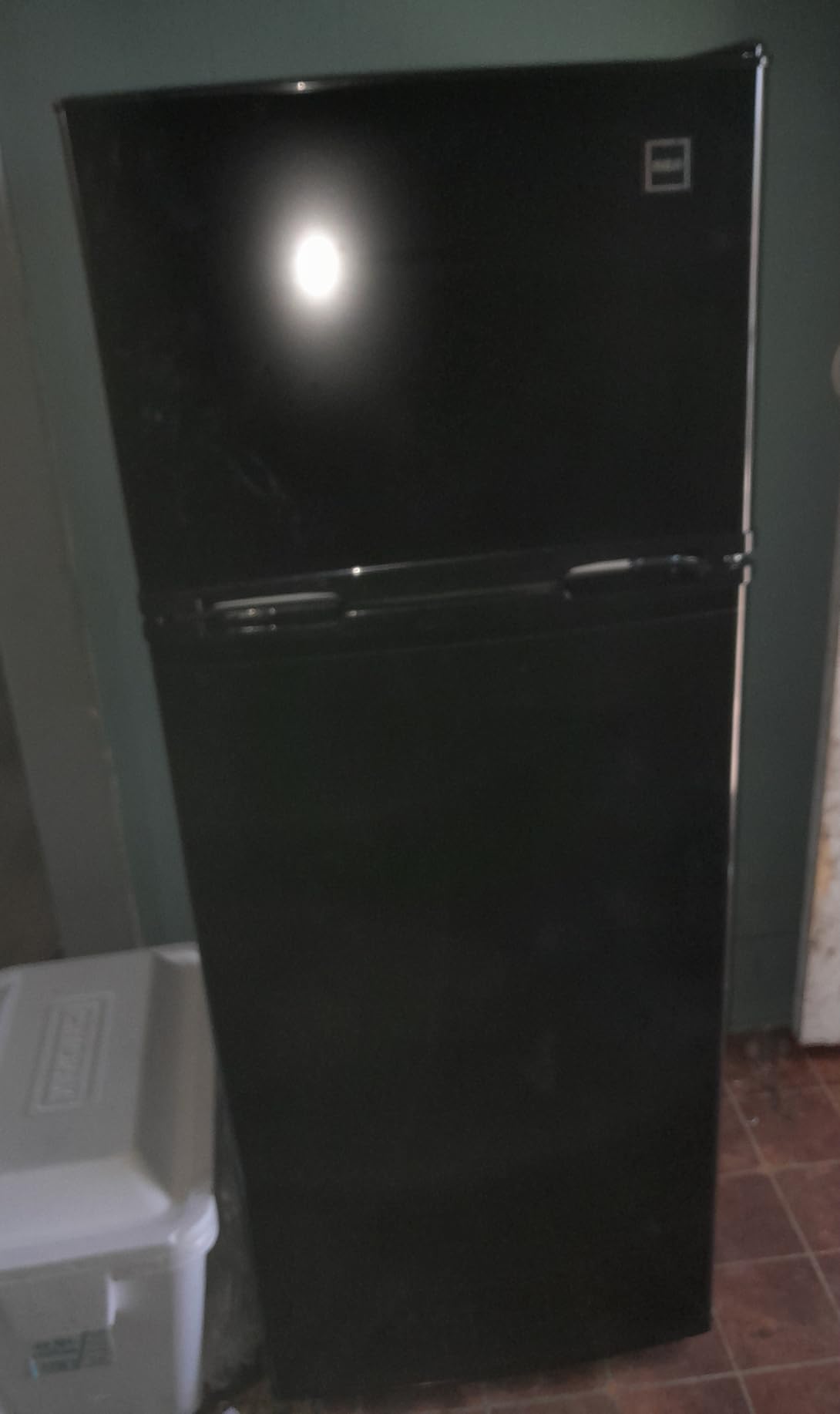 ARCTIC CHEF ACFR741WHITE6COM Apartment Size Large Compact Fridge, 7.5, White customer photo 2