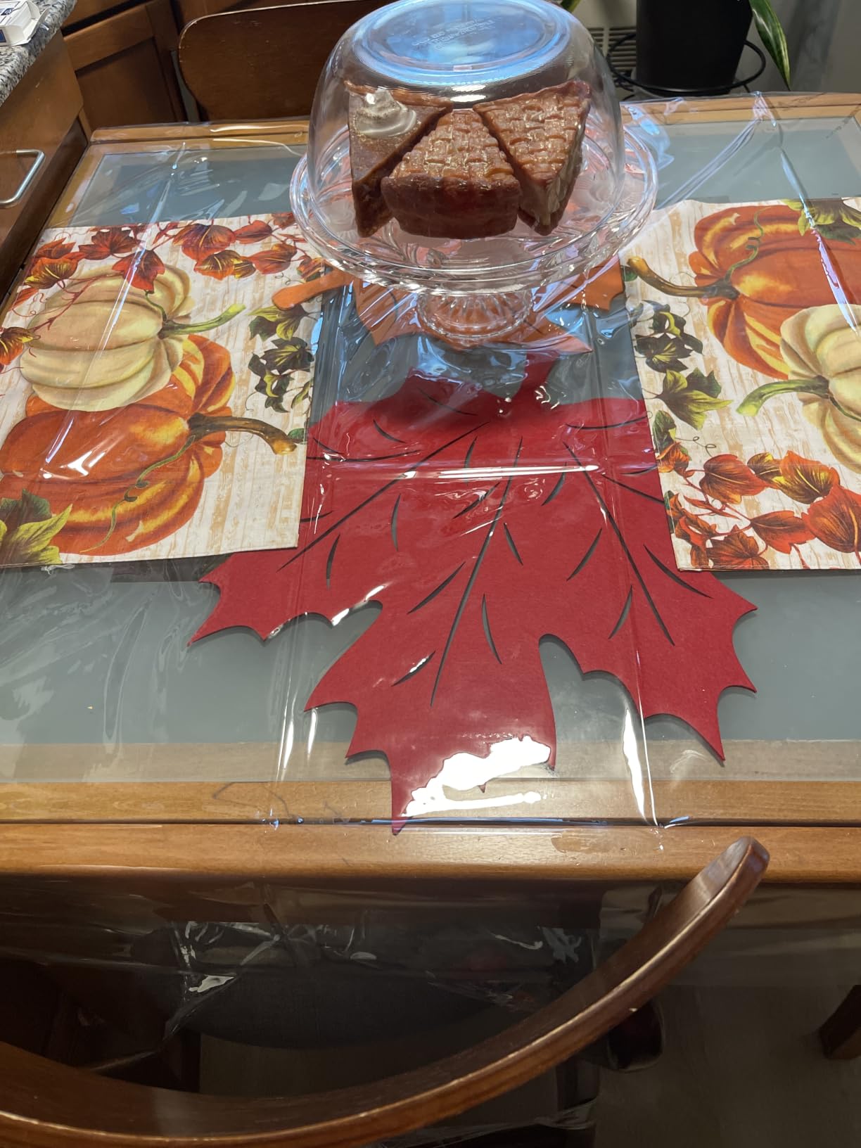 Walrus Clear Vinyl Tablecloth Protector Waterproof/Oil-Proof Plastic Rectangle Transparent Sheet Table Cover 54X84 Inch customer photo 2