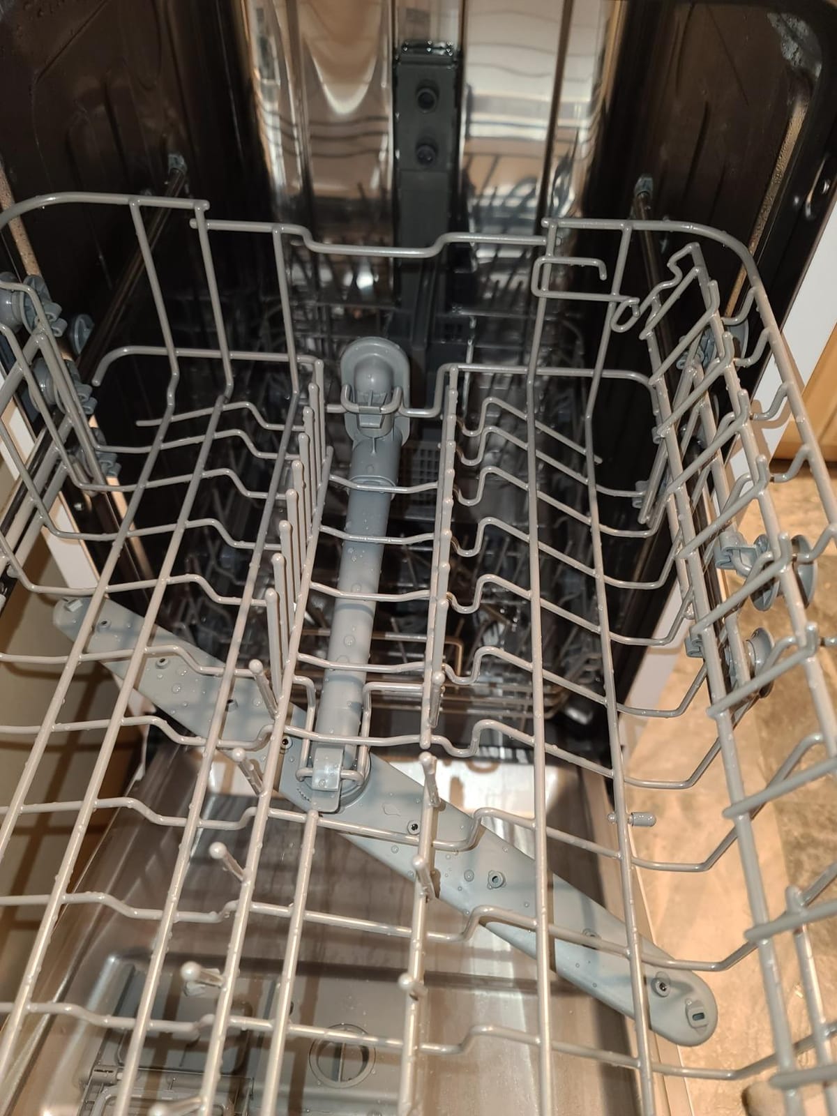 SPT SD-9263W 18″ Energy Star Portable Dishwasher – White customer photo 1