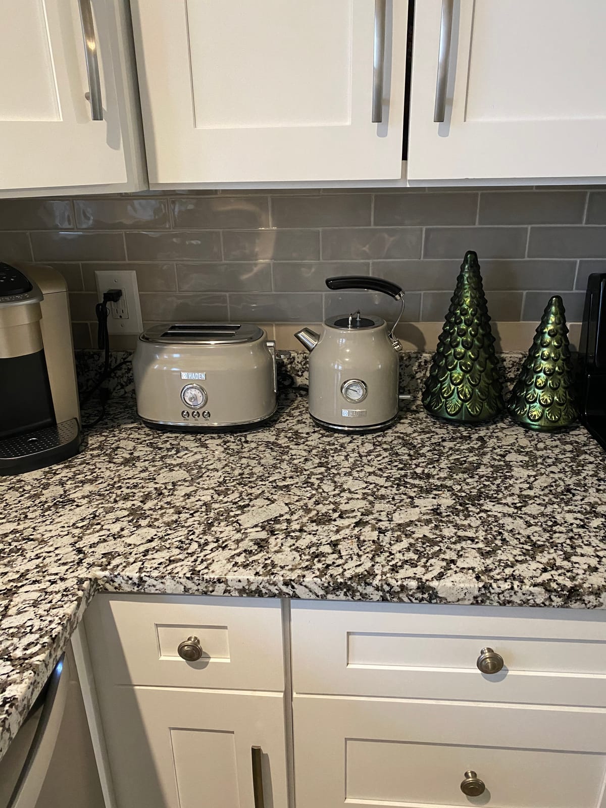Haden Dorset 2 Slice Wide Slot Toaster & 1.7 Liter Kettle, Putty & Chrome customer photo 2