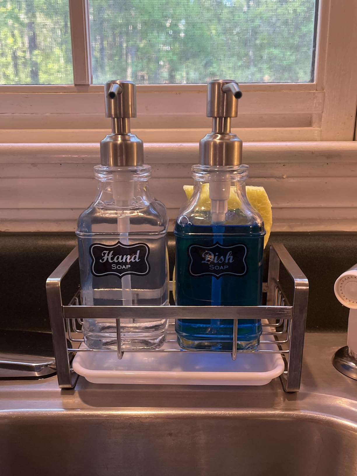 JASAI Antique Design Soap Dispenser with Rust Proof 304 Stainless Steel Pump, Refillable Glass Soap Dispenser with 10Pcs Clear Stickers, Premium Kitchen & Bathroom Soap Dispenser customer photo 1