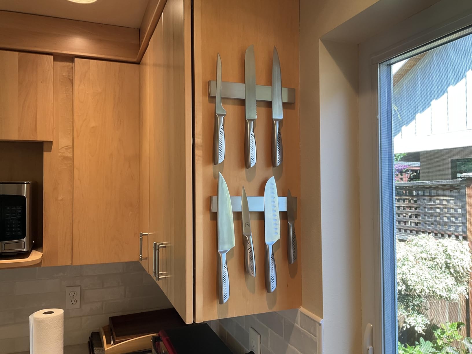 Ninonly 12 Inch Magnetic Knife Holder for Wall, Stainless Steel Knife Strip customer photo 2
